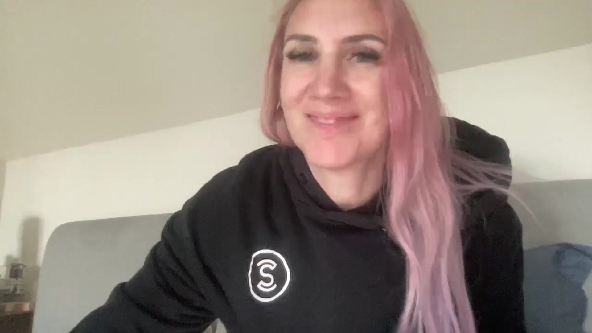 Gallery image thumbnail from Bellanoirxx's myfreecams stream on, 10/15/2025, 10:41 image 4 of 20