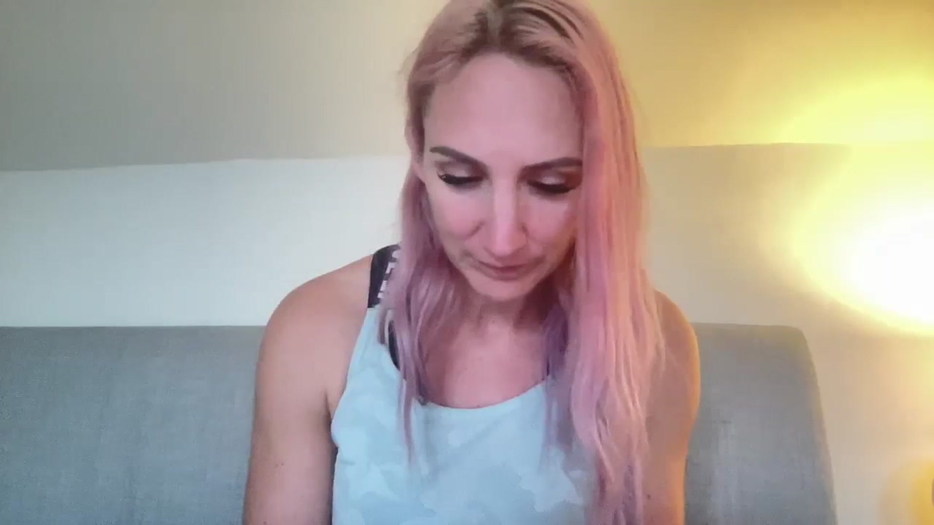 Gallery image thumbnail from Bellanoirxx's myfreecams stream on, 10/15/2025, 12:30 image 14 of 20