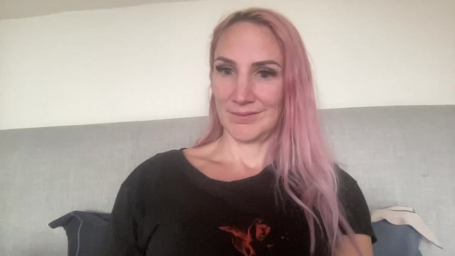 Gallery image thumbnail from Bellanoirxx's myfreecams stream on, 10/16/2025, 13:39 image 3 of 20