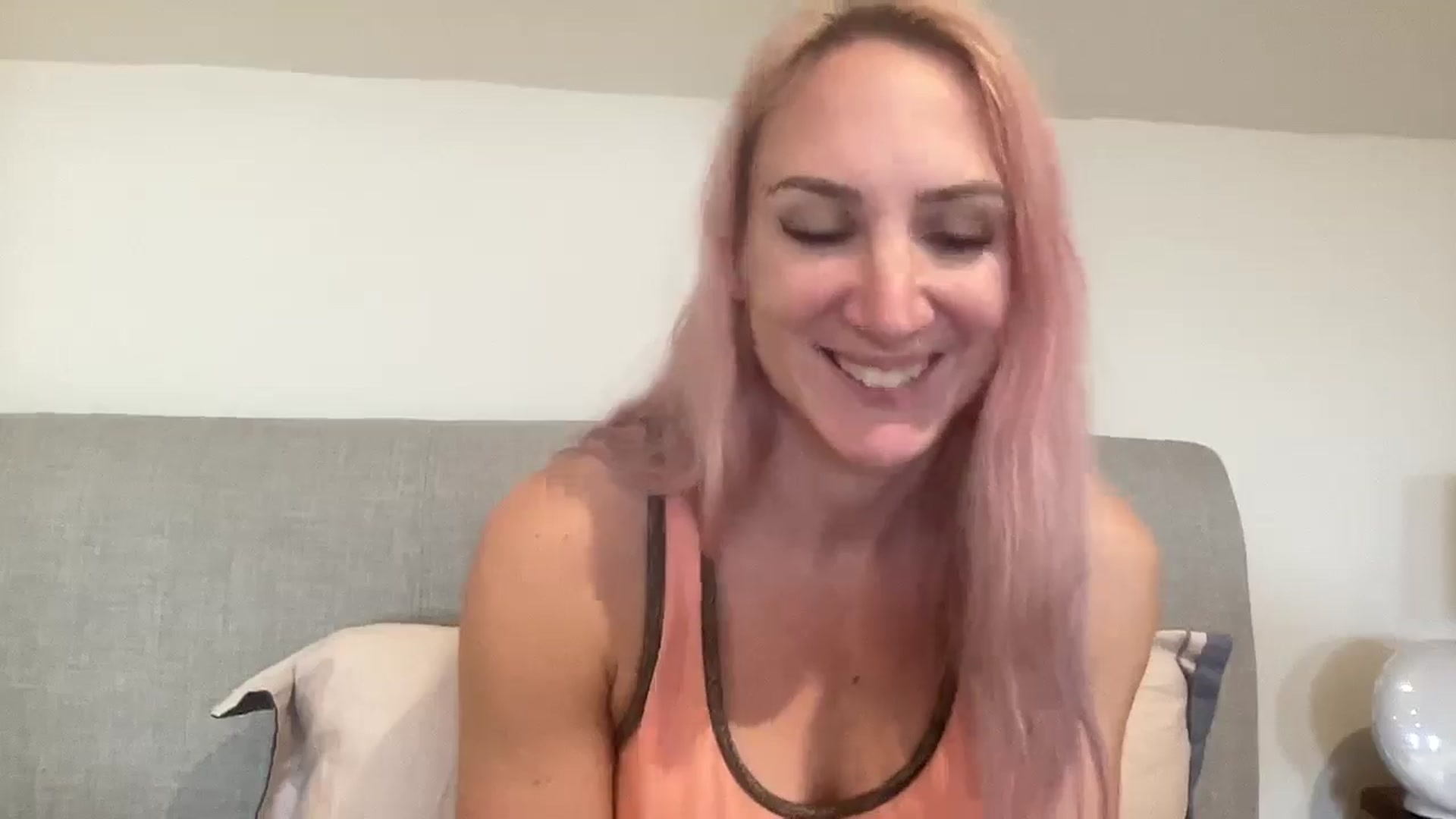 Gallery image thumbnail from Bellanoirxx's myfreecams stream on, 10/20/2025, 13:20 image 3 of 20