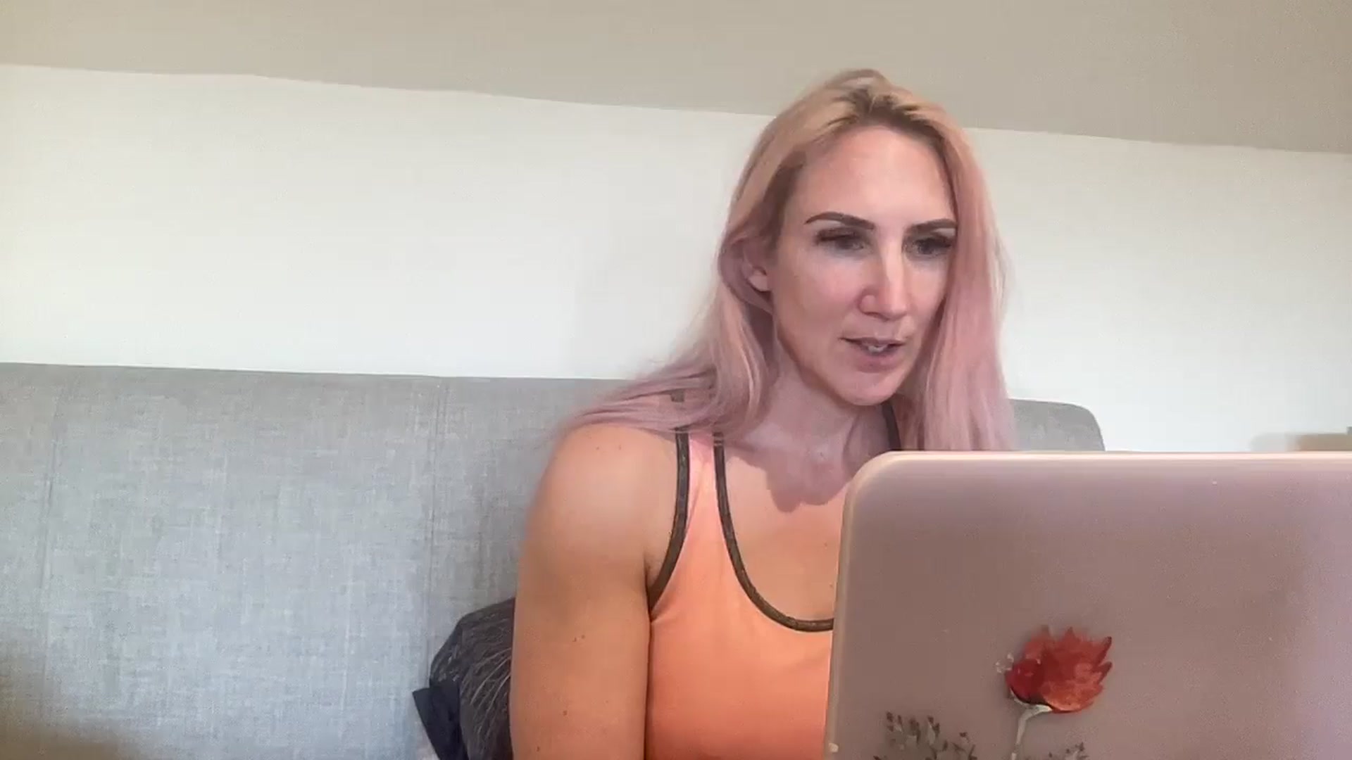 Gallery image thumbnail from Bellanoirxx's myfreecams stream on, 10/20/2025, 13:20 image 18 of 20