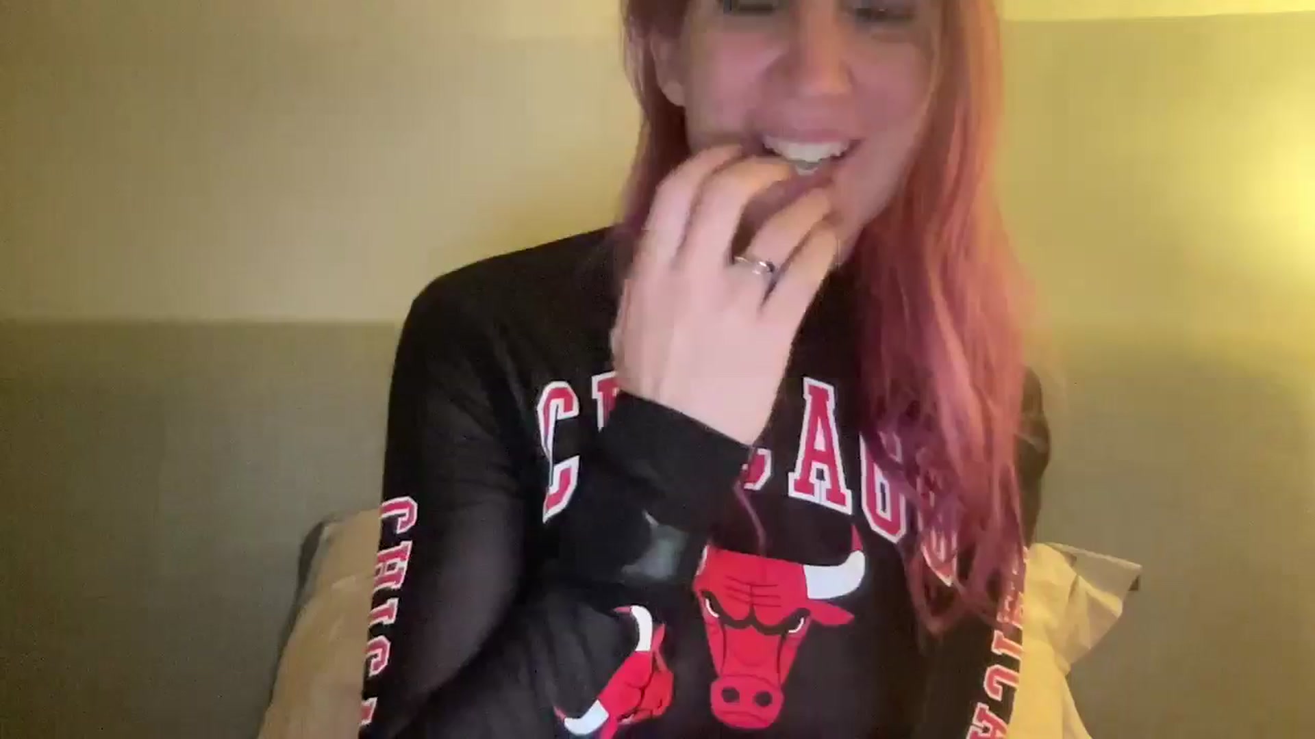 Gallery image thumbnail from Bellanoirxx's myfreecams stream on, 10/23/2025, 06:14 image 11 of 20