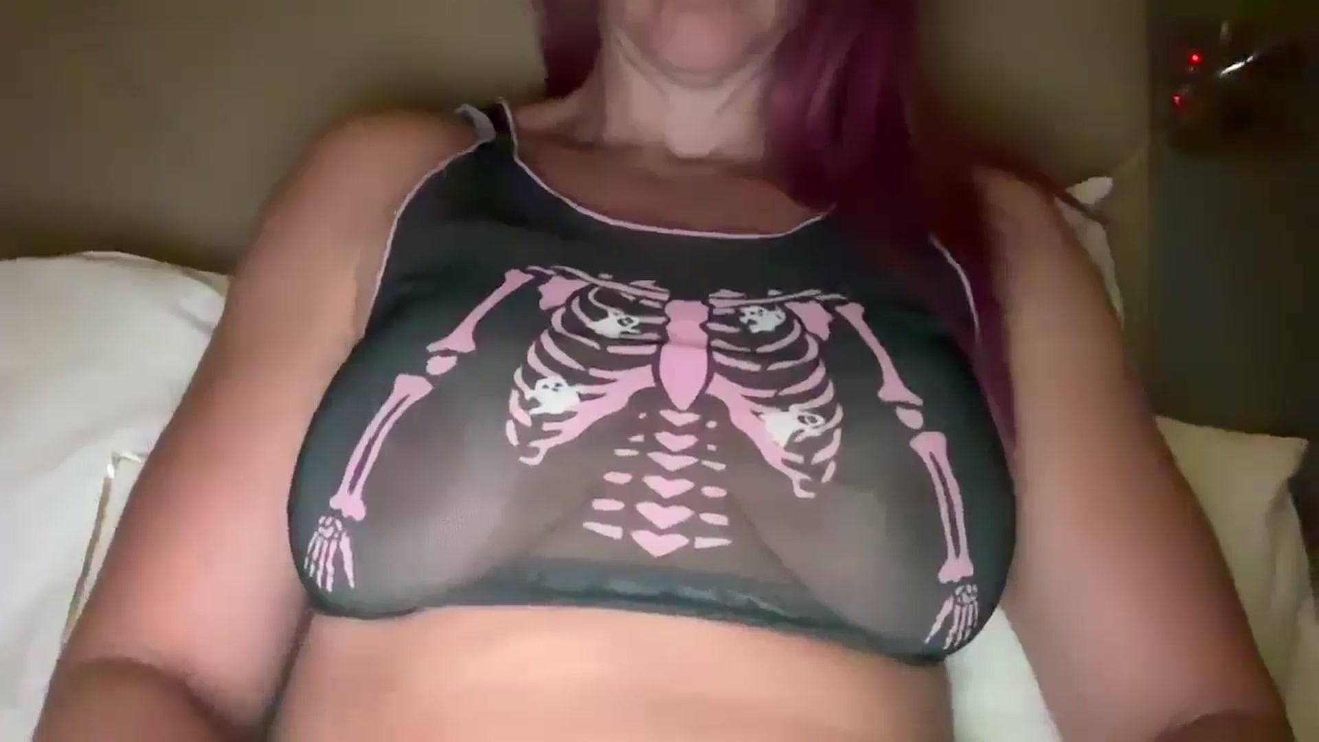 Gallery image thumbnail from Bellanoirxx's myfreecams stream on, 10/31/2025, 03:31 image 15 of 20