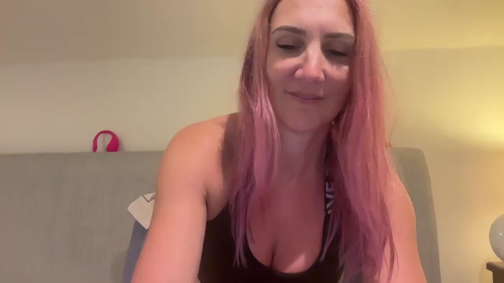 Gallery image thumbnail from Bellanoirxx's myfreecams stream on, 11/05/2025, 22:56 image 20 of 20