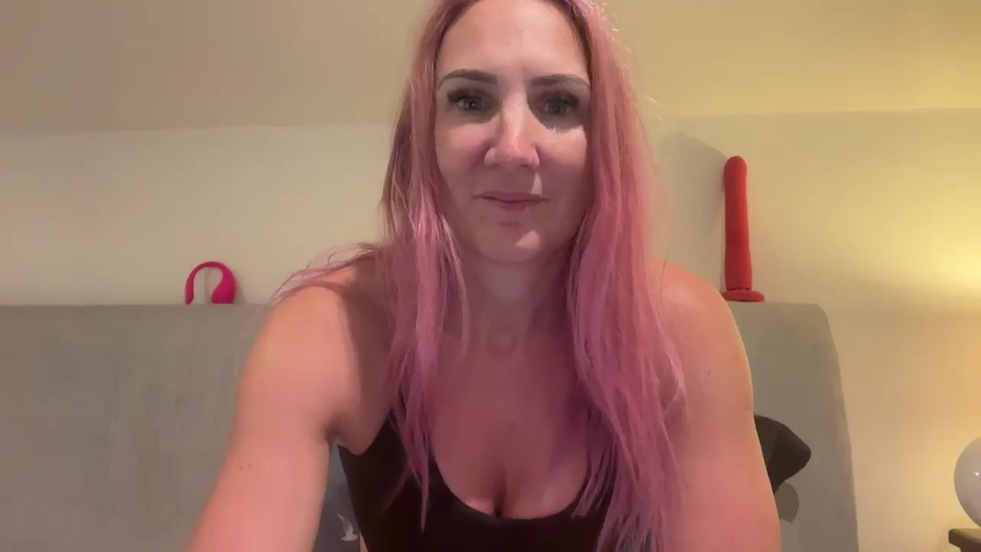 Gallery image thumbnail from Bellanoirxx's myfreecams stream on, 11/05/2025, 22:56 image 16 of 20