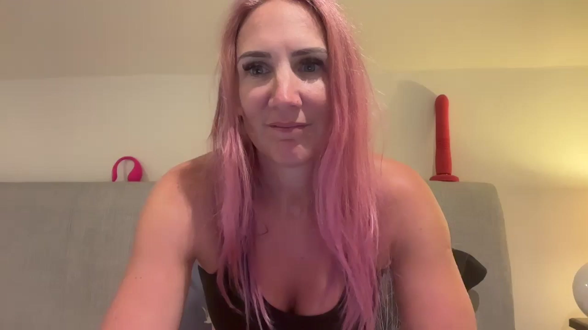 Gallery image thumbnail from Bellanoirxx's myfreecams stream on, 11/05/2025, 22:56 image 17 of 20