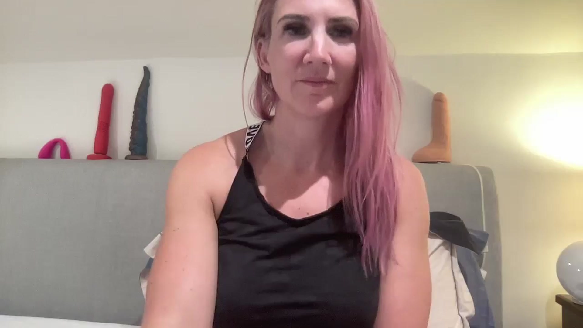 Gallery image thumbnail from Bellanoirxx's myfreecams stream on, 11/10/2025, 23:35 image 19 of 20