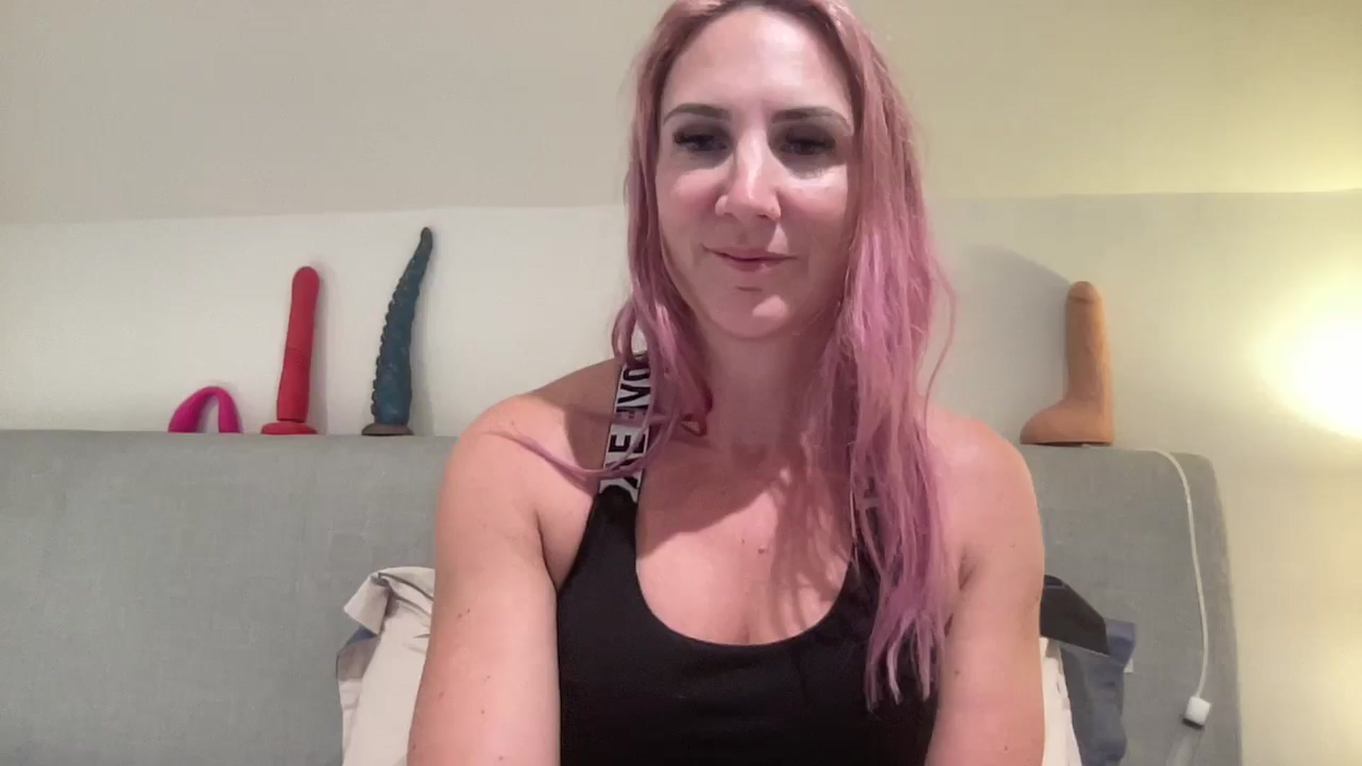 Gallery image thumbnail from Bellanoirxx's myfreecams stream on, 11/10/2025, 23:35 image 1 of 20