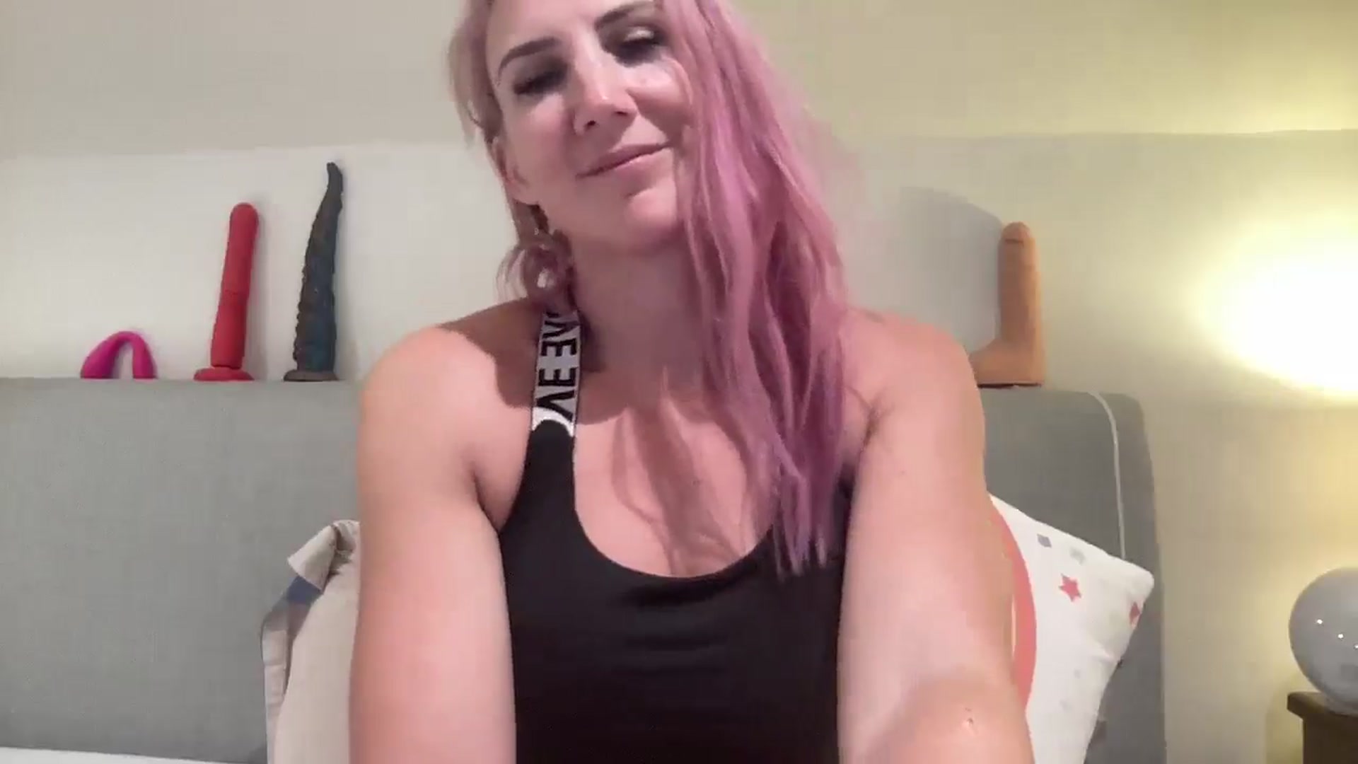 Gallery image thumbnail from Bellanoirxx's myfreecams stream on, 11/10/2025, 23:35 image 15 of 20