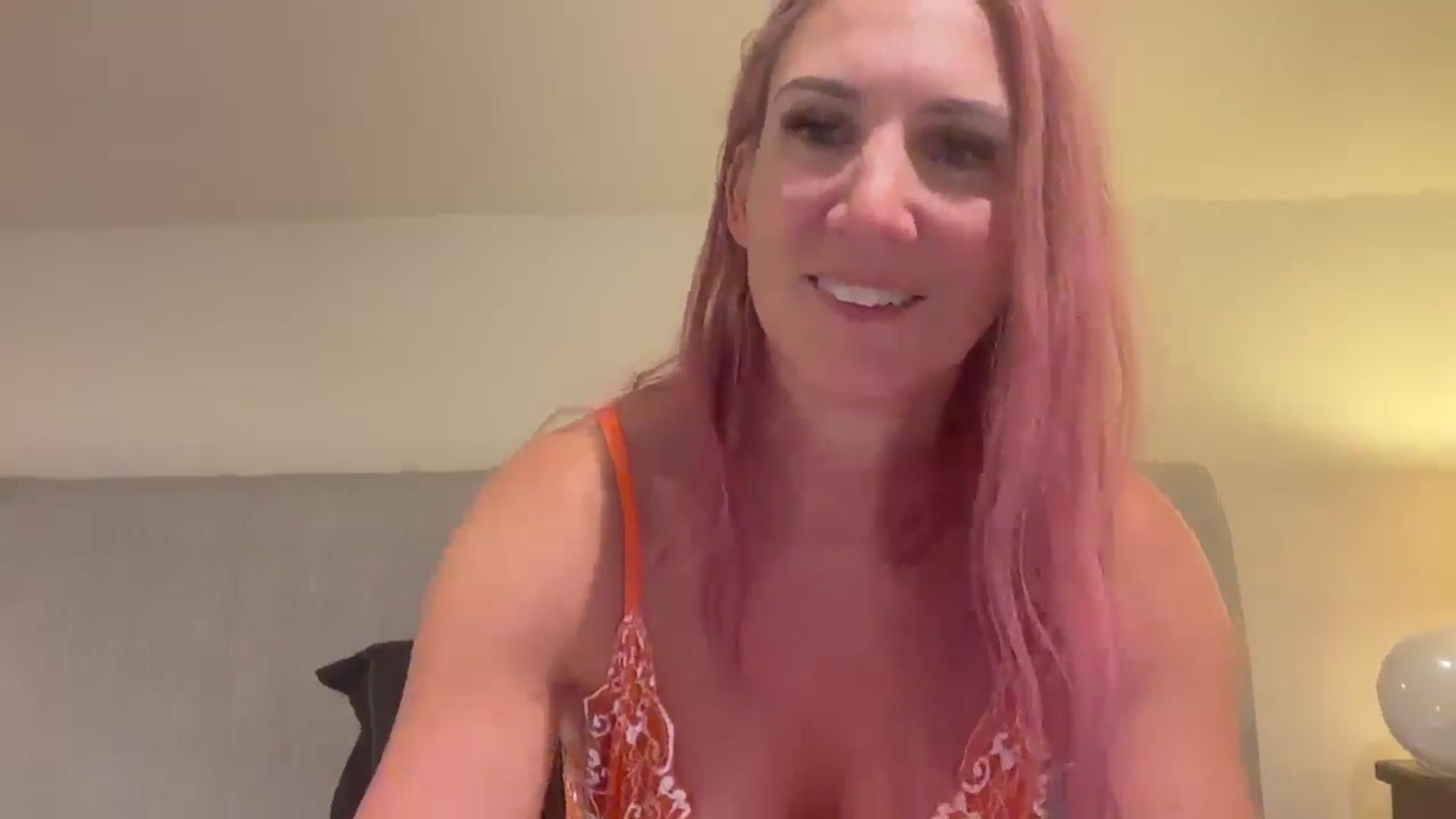 Gallery image thumbnail from Bellanoirxx's myfreecams stream on, 11/16/2025, 22:26 image 6 of 20