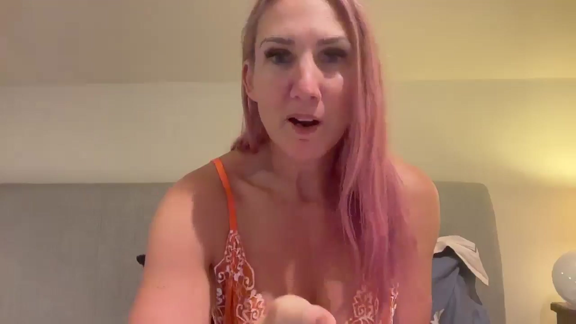 Gallery image thumbnail from Bellanoirxx's myfreecams stream on, 11/16/2025, 22:26 image 16 of 20