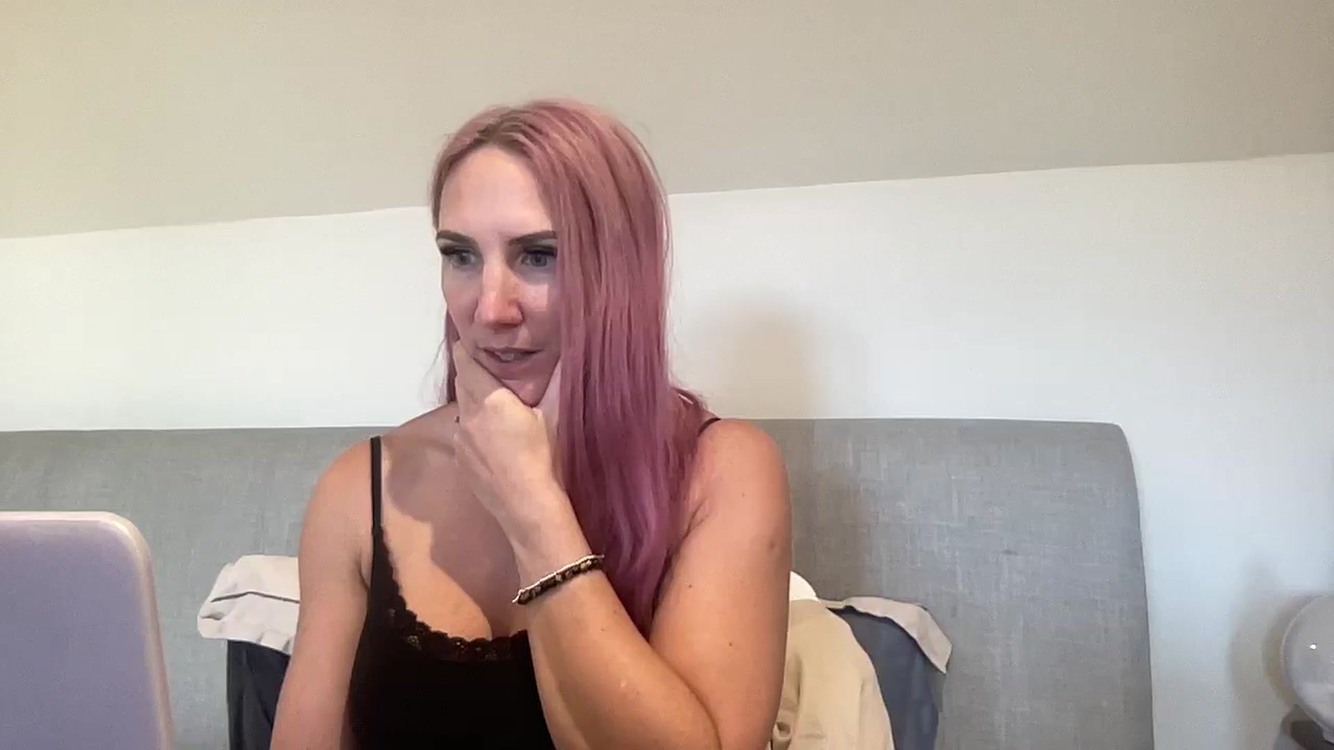 Gallery image thumbnail from Bellanoirxx's myfreecams stream on, 11/17/2025, 12:52 image 11 of 20
