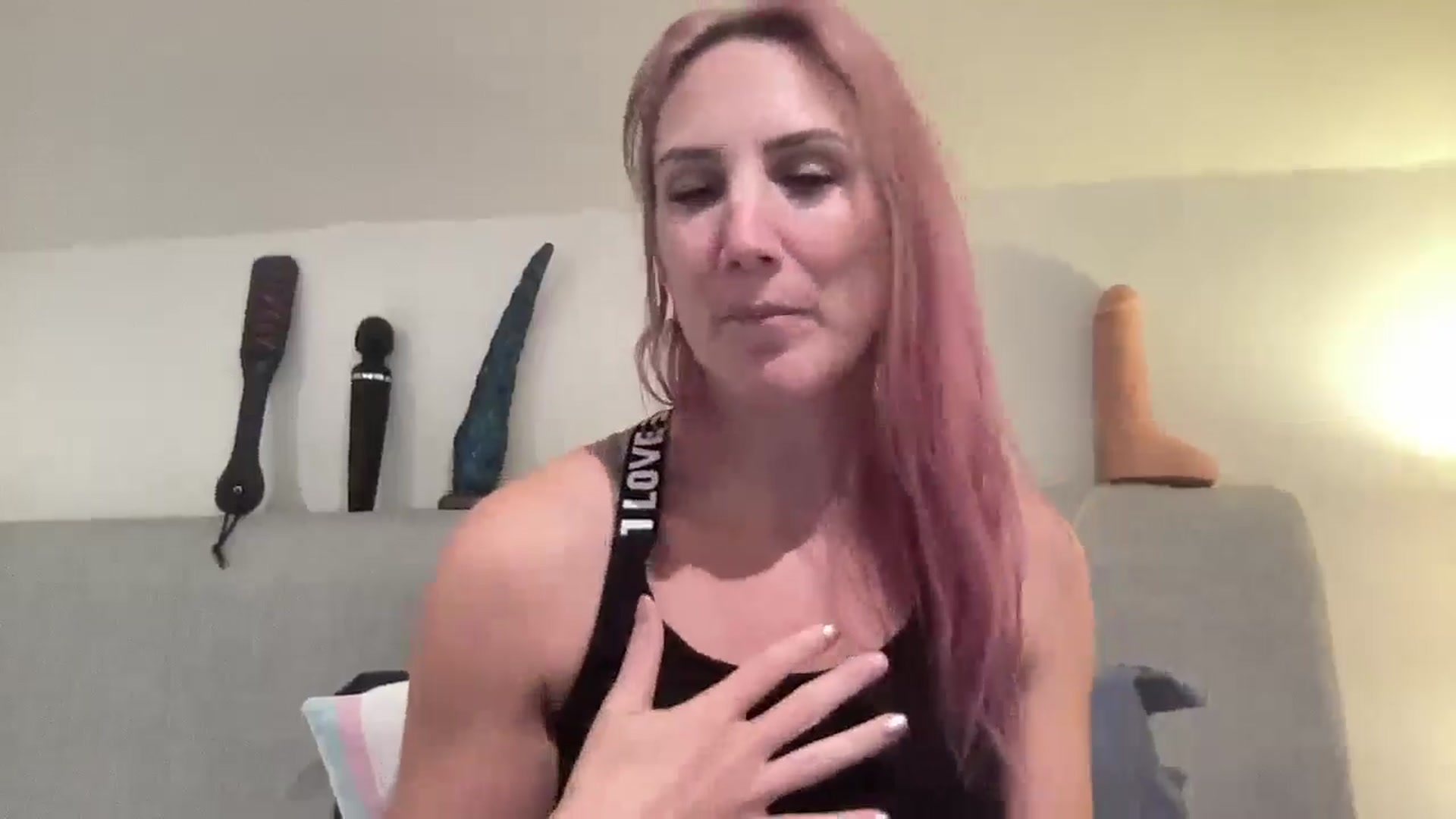 Gallery image thumbnail from Bellanoirxx's myfreecams stream on, 11/21/2025, 24:35 image 3 of 20