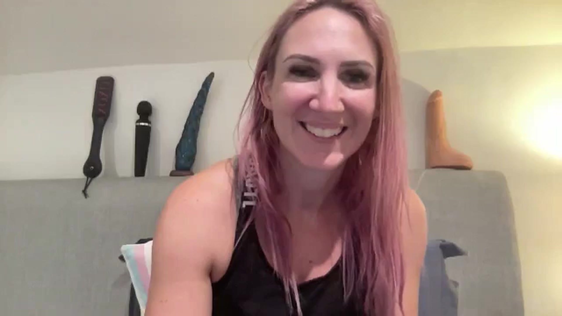 Gallery image thumbnail from Bellanoirxx's myfreecams stream on, 11/21/2025, 24:35 image 5 of 20