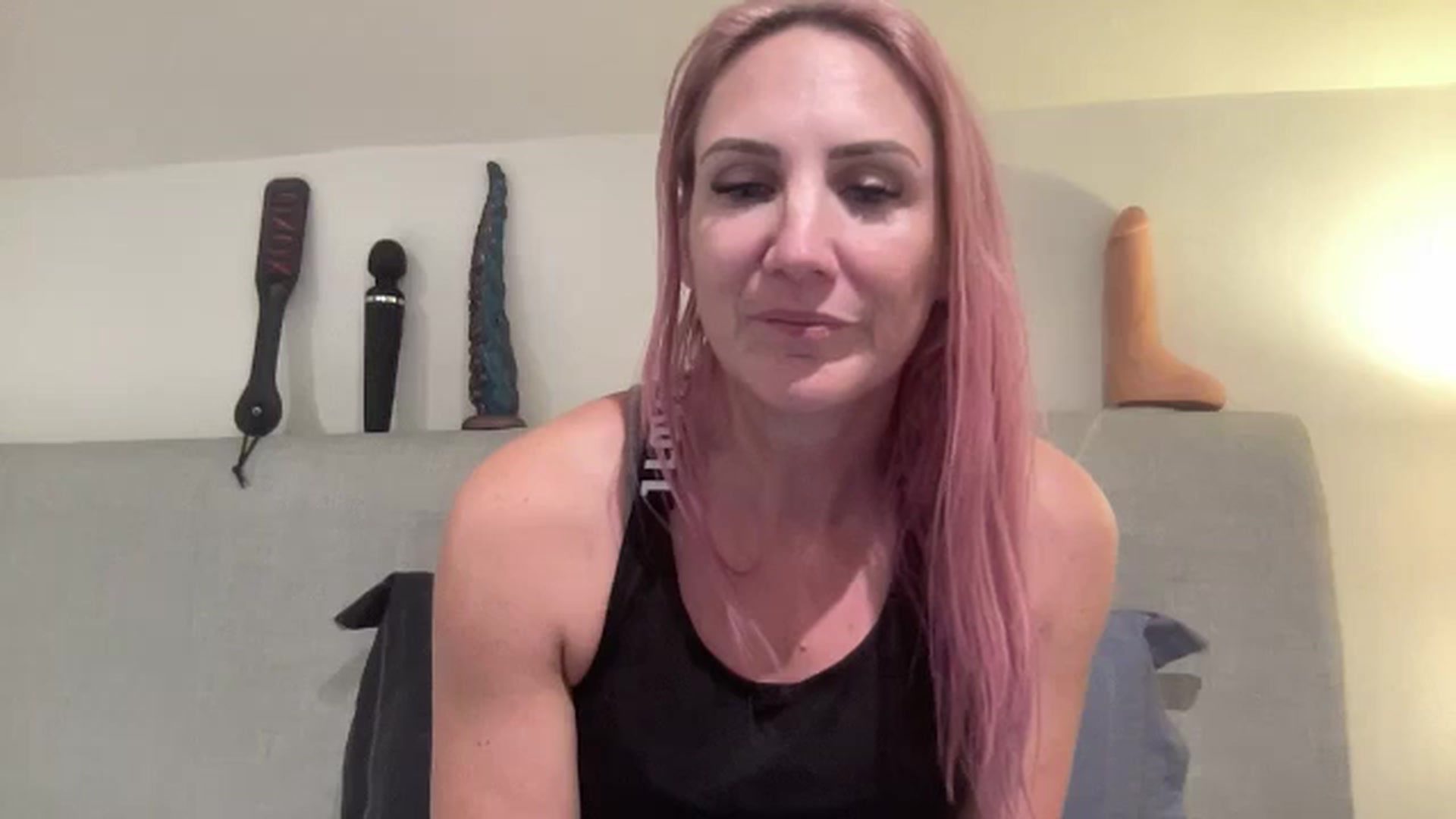 Gallery image thumbnail from Bellanoirxx's myfreecams stream on, 11/21/2025, 24:35 image 10 of 20