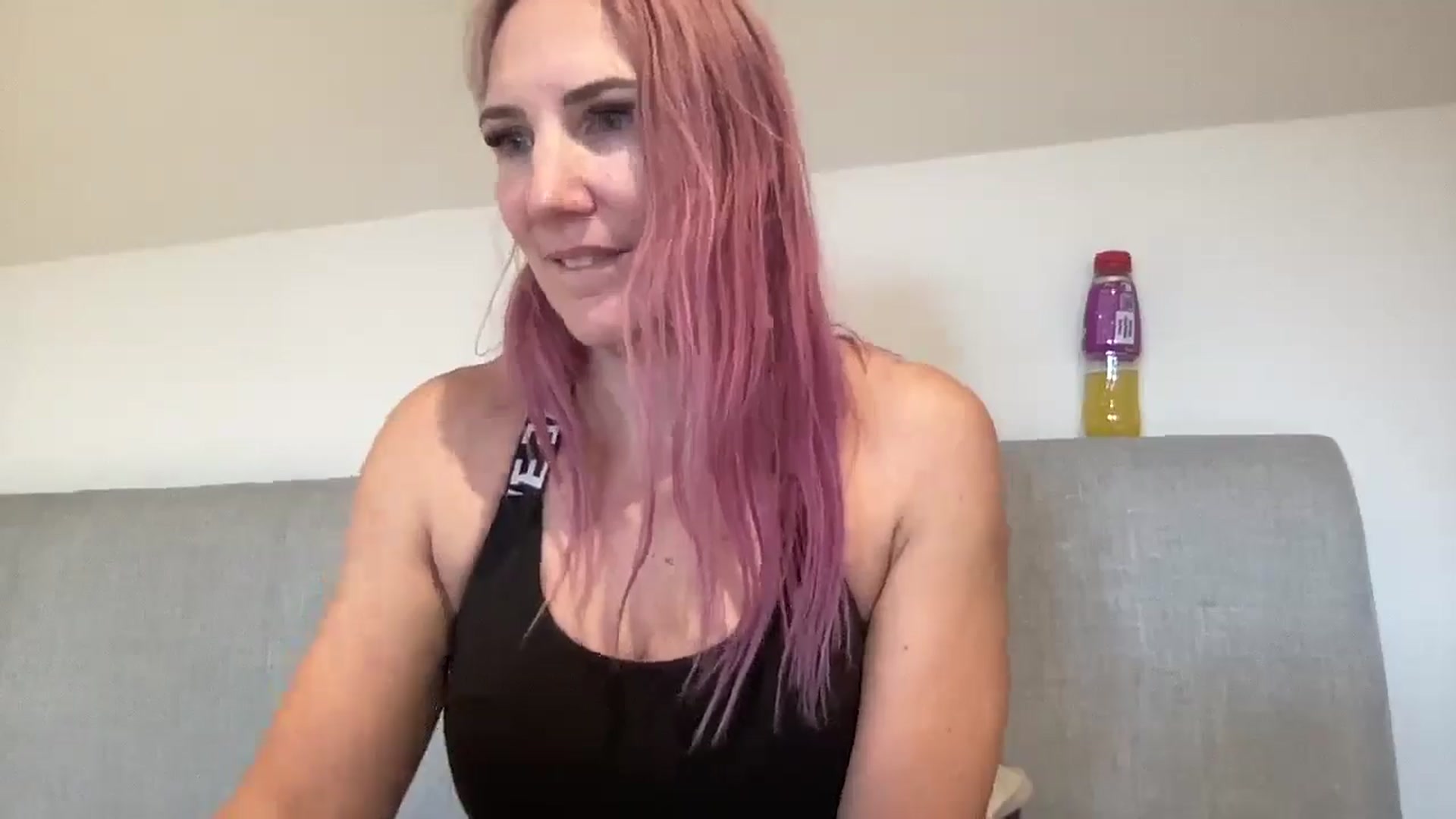 Gallery image thumbnail from Bellanoirxx's myfreecams stream on, 11/28/2025, 10:46 image 6 of 20