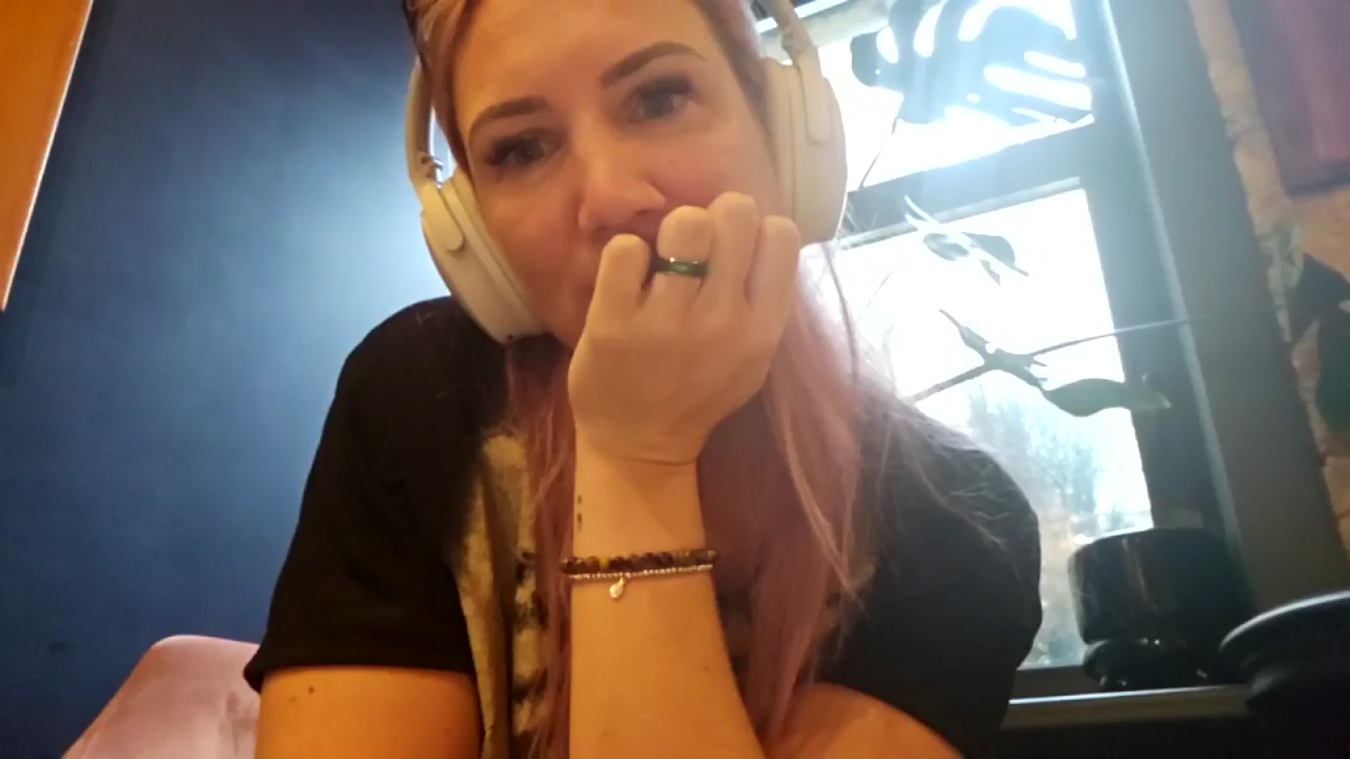Gallery image thumbnail from Bellanoirxx's myfreecams stream on, 12/02/2025, 10:28 image 15 of 20