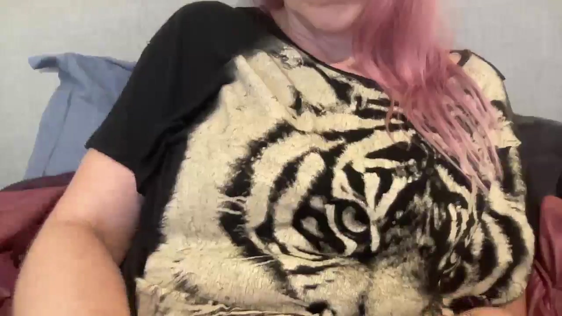 Gallery image thumbnail from Bellanoirxx's myfreecams stream on, 12/04/2025, 13:54 image 20 of 20