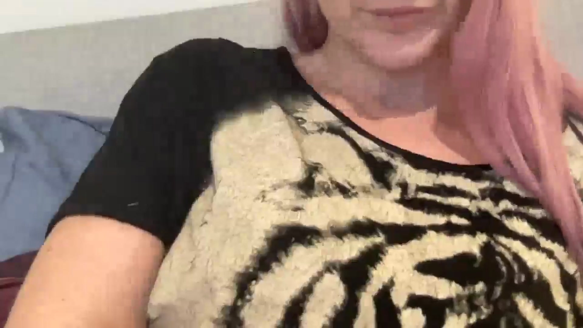 Gallery image thumbnail from Bellanoirxx's myfreecams stream on, 12/04/2025, 13:54 image 5 of 20