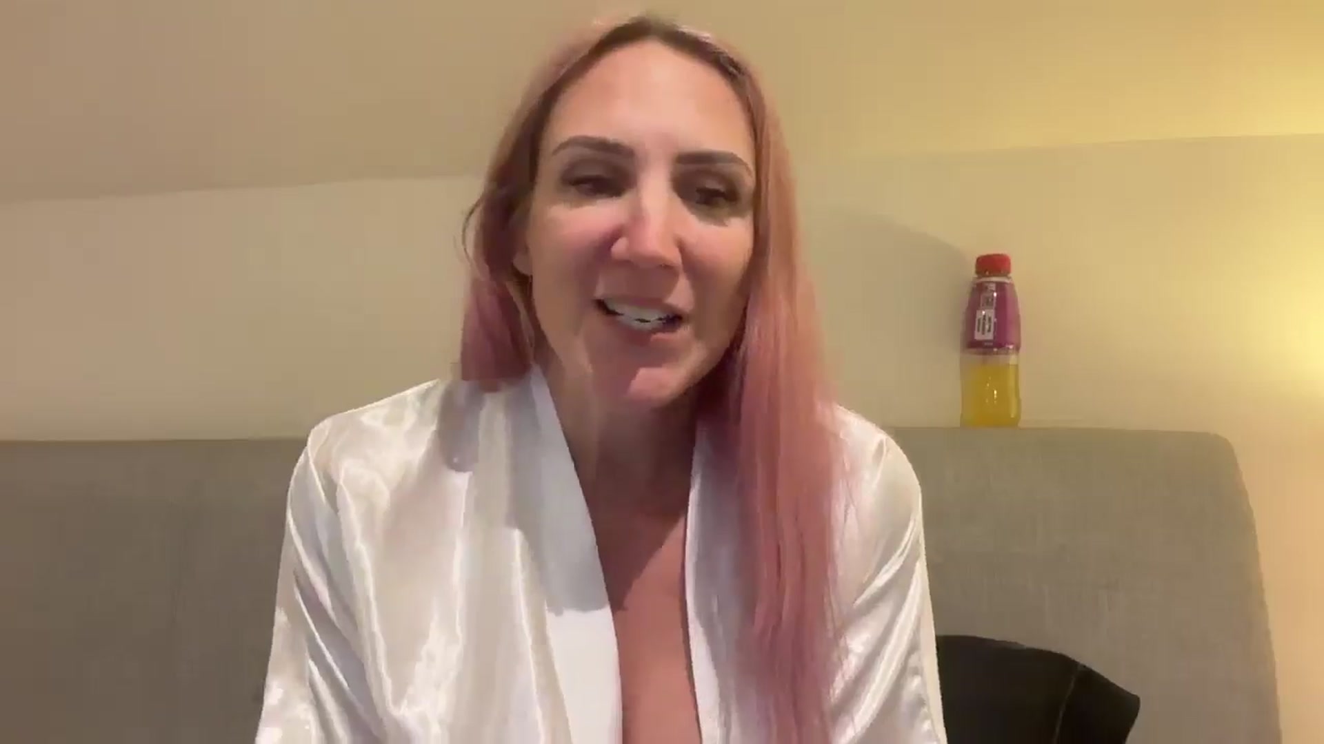 Gallery image thumbnail from Bellanoirxx's myfreecams stream on, 12/04/2025, 21:36 image 8 of 20