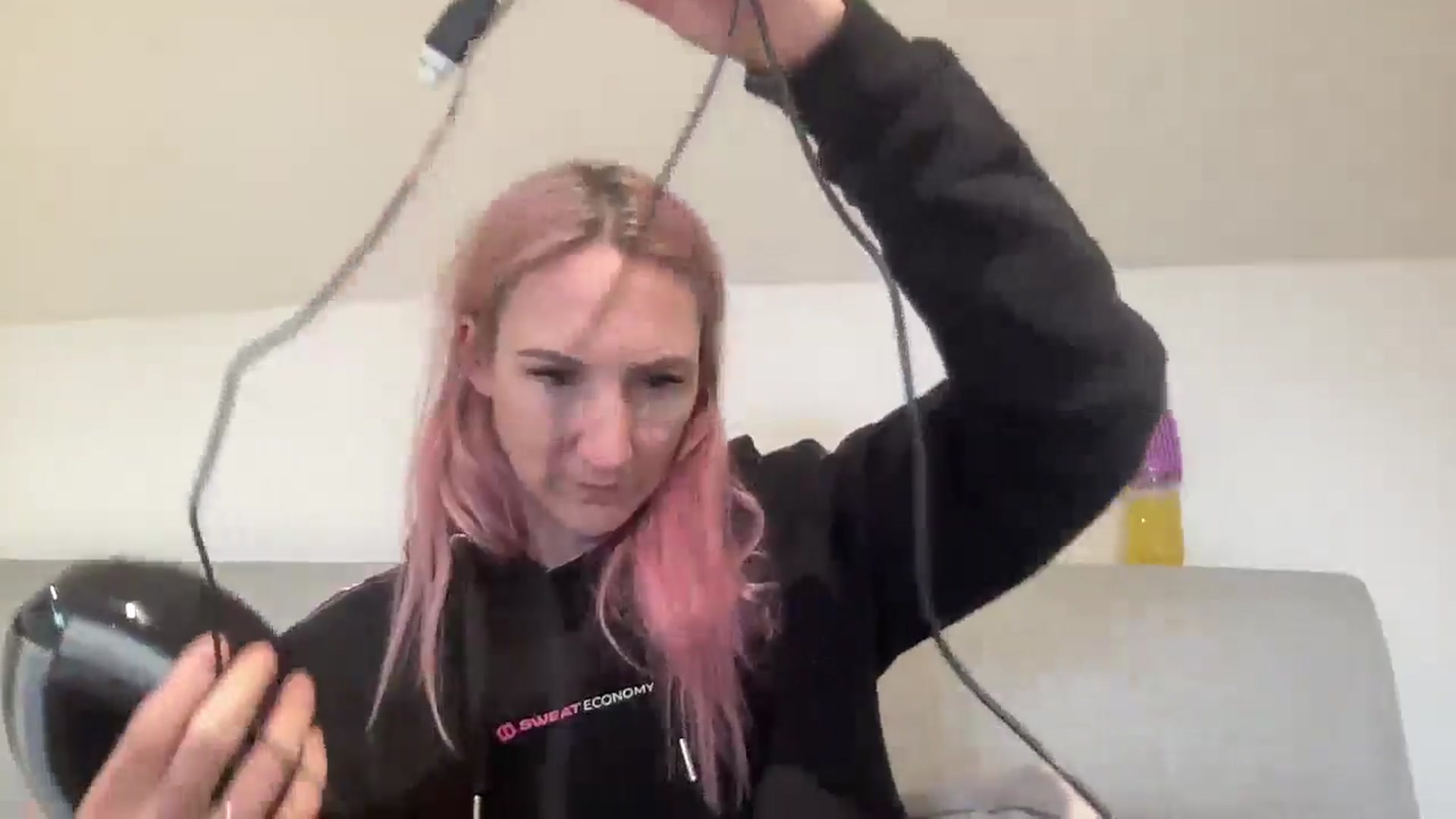 Gallery image thumbnail from Bellanoirxx's myfreecams stream on, 12/05/2025, 12:50 image 8 of 20