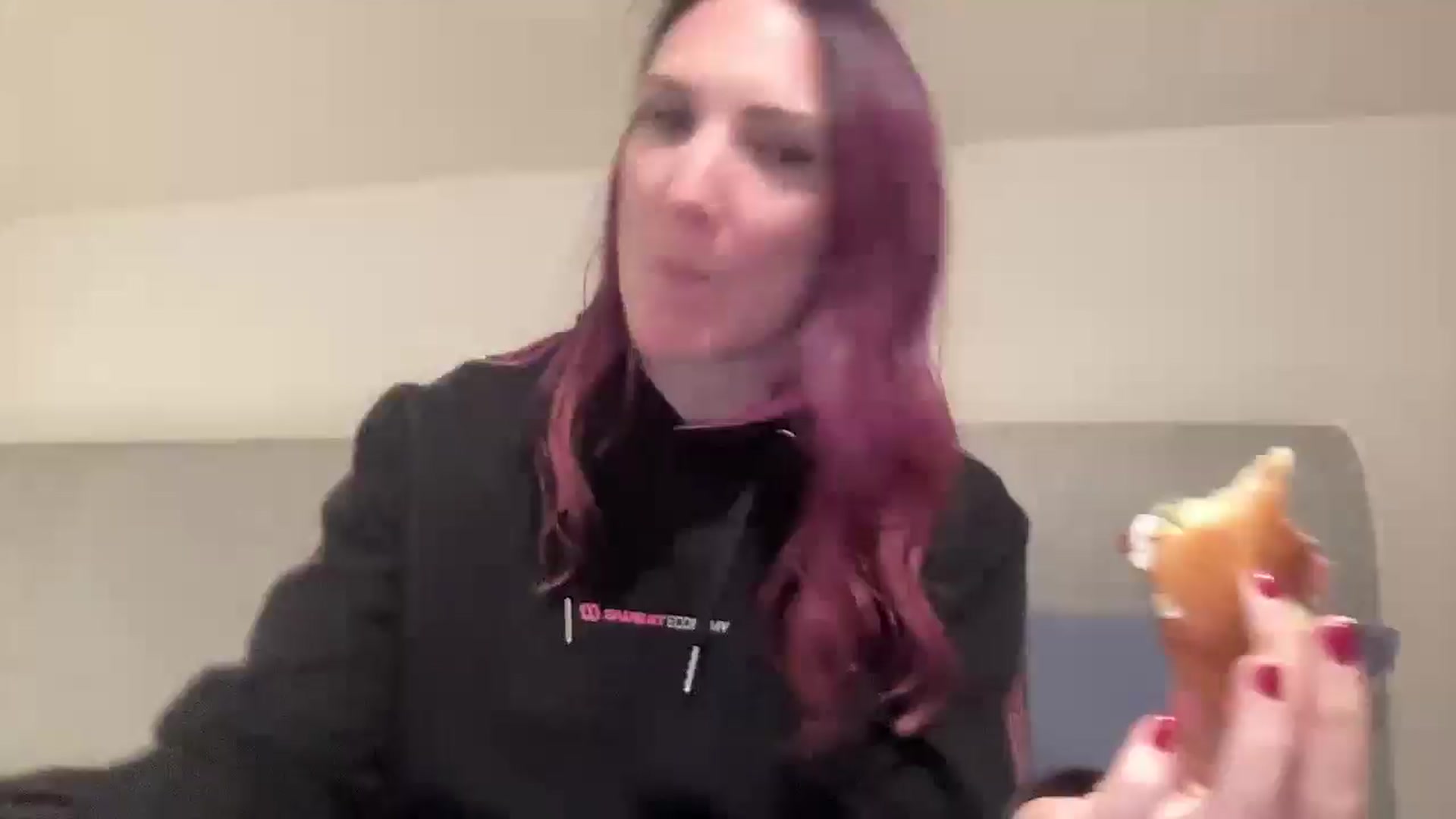 Gallery image thumbnail from Bellanoirxx's myfreecams stream on, 12/10/2025, 16:33 image 20 of 20