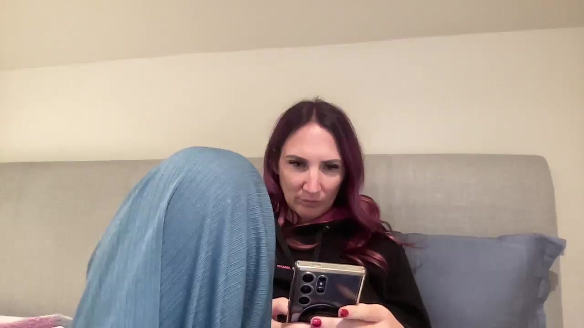 Gallery image thumbnail from Bellanoirxx's myfreecams stream on, 12/10/2025, 16:49 image 3 of 20