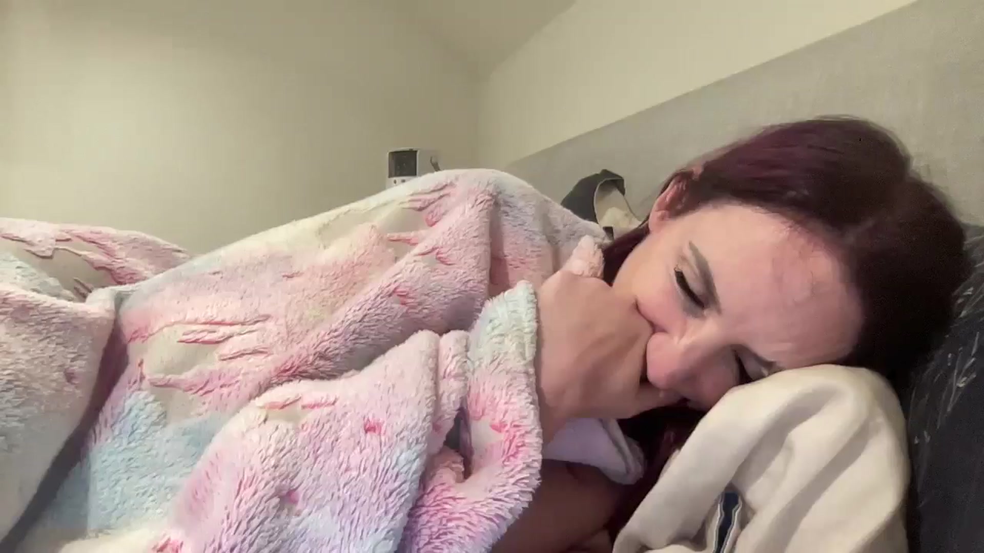 Gallery image thumbnail from Bellanoirxx's myfreecams stream on, 12/12/2025, 02:14 image 5 of 20