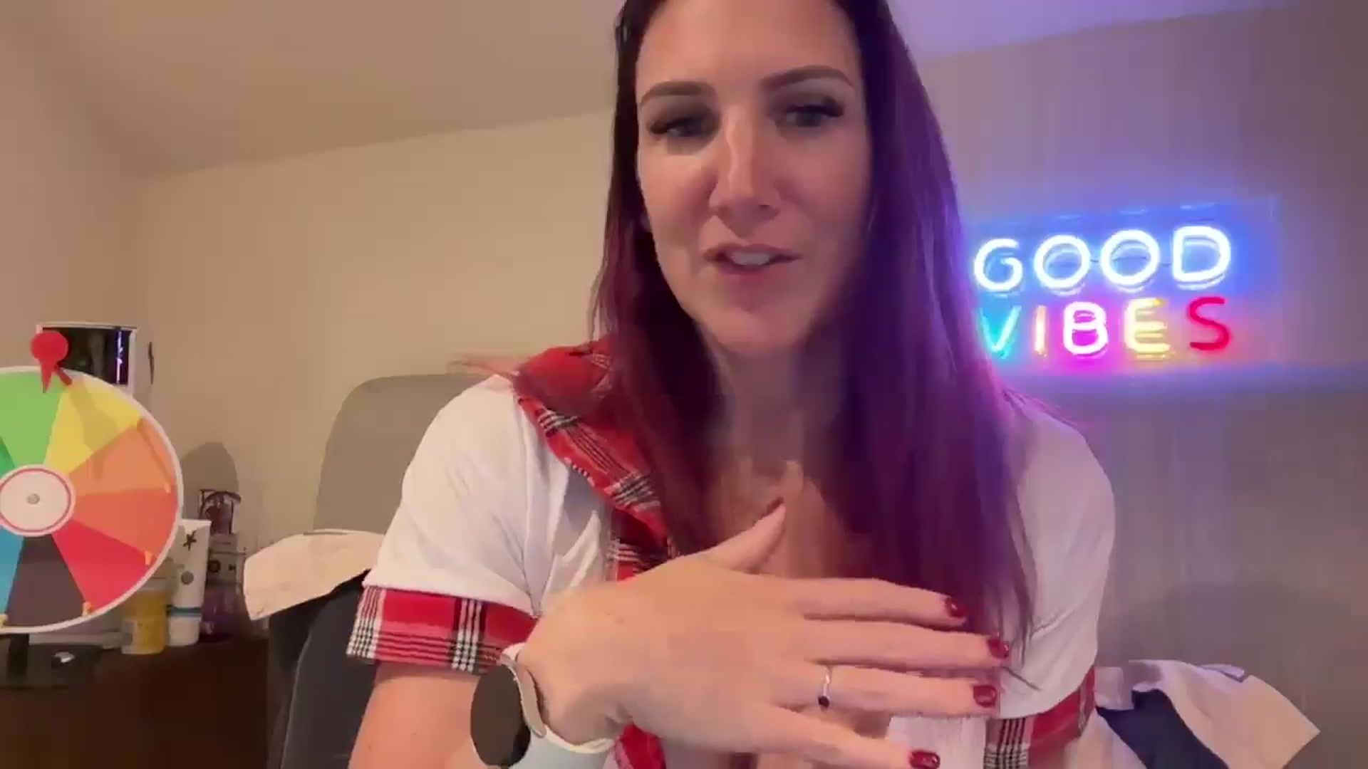 Gallery image thumbnail from Bellanoirxx's myfreecams stream on, 12/18/2025, 24:43 image 5 of 20