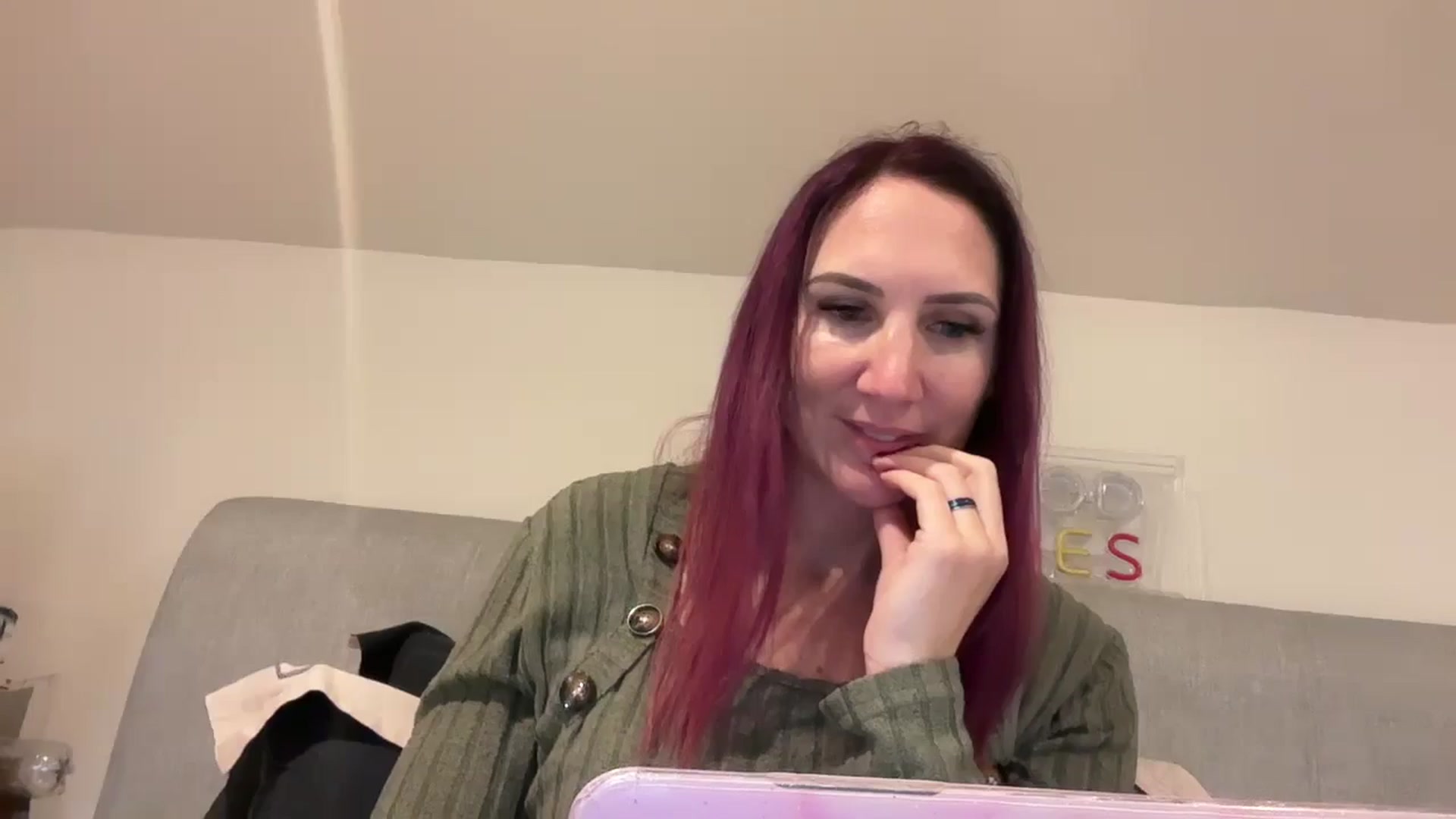 Gallery image thumbnail from Bellanoirxx's myfreecams stream on, 12/18/2025, 09:50 image 1 of 20
