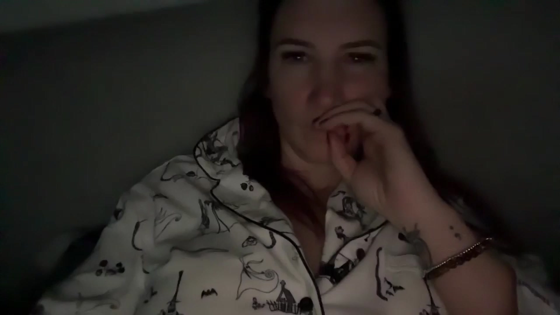 Gallery image thumbnail from Bellanoirxx's myfreecams stream on, 12/20/2025, 12:09 image 1 of 20