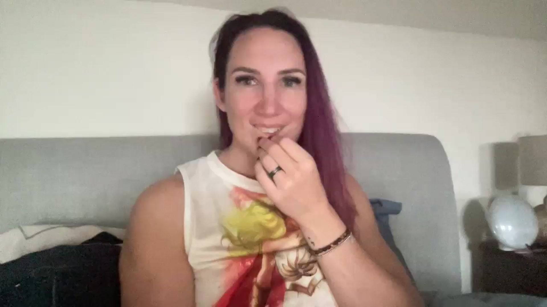 Gallery image thumbnail from Bellanoirxx's myfreecams stream on, 12/23/2025, 11:56 image 18 of 20