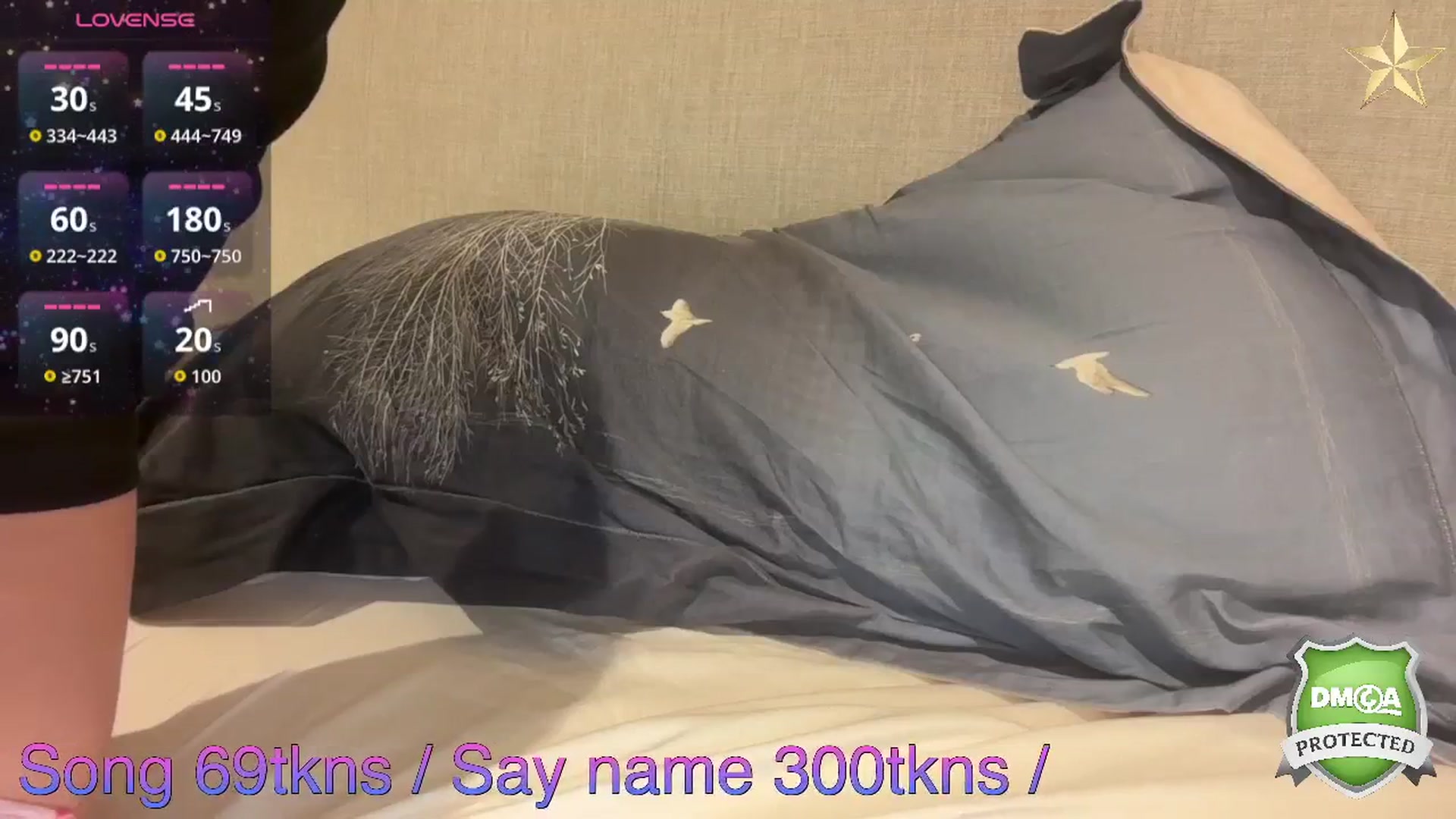 Gallery image thumbnail from Bellanoirxx's myfreecams stream on, 12/28/2025, 01:03 image 17 of 20