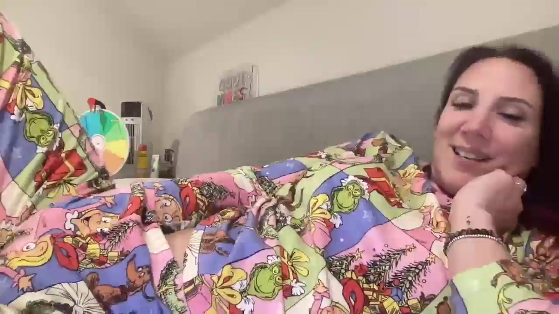 Gallery image thumbnail from Bellanoirxx's myfreecams stream on, 12/30/2025, 23:53 image 14 of 20
