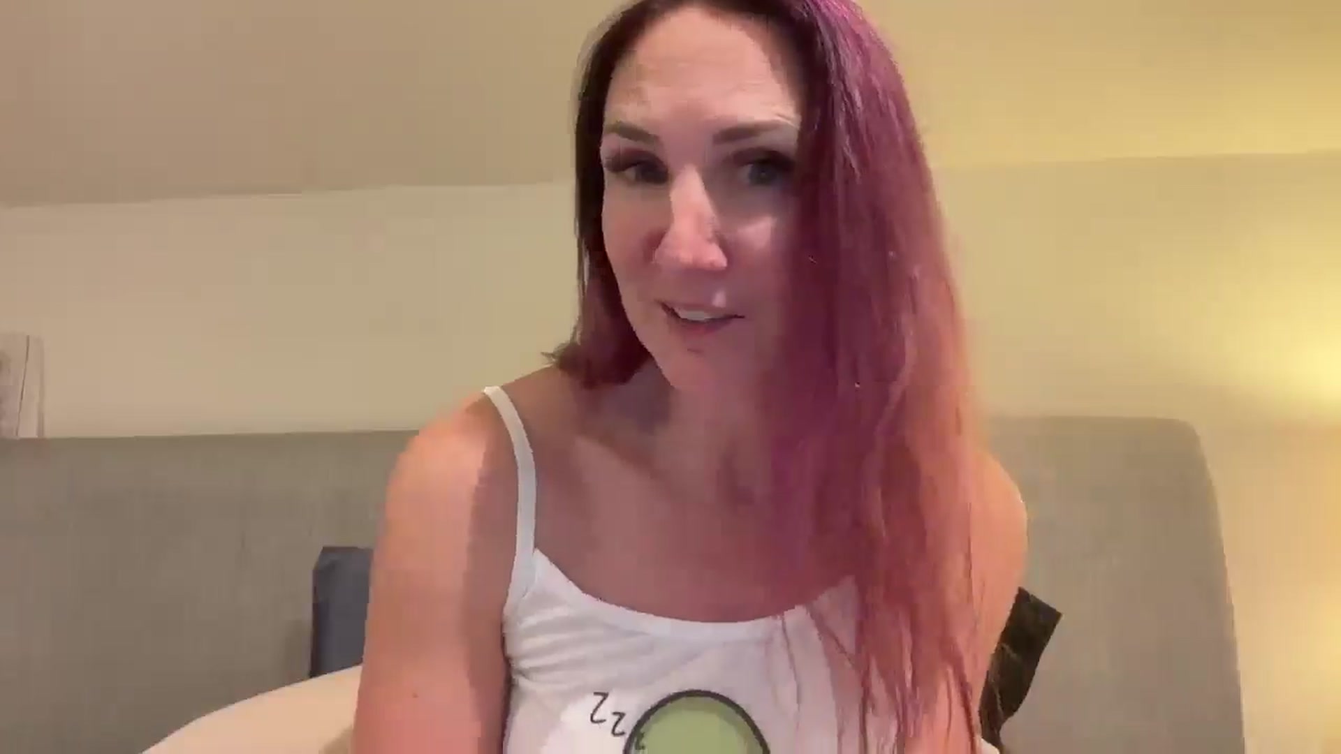Gallery image thumbnail from Bellanoirxx's myfreecams stream on, 01/02/2026, 20:39 image 10 of 20