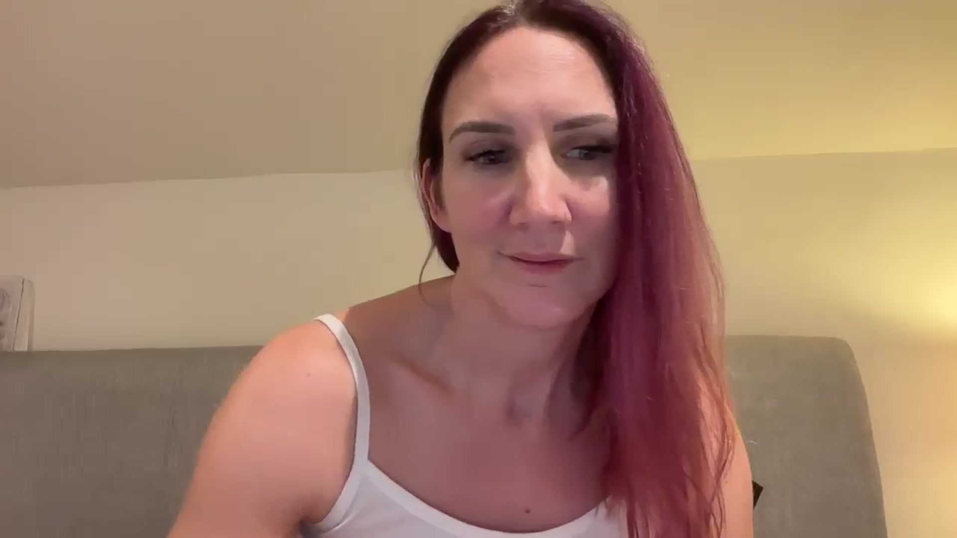 Gallery image thumbnail from Bellanoirxx's myfreecams stream on, 01/02/2026, 22:06 image 8 of 20