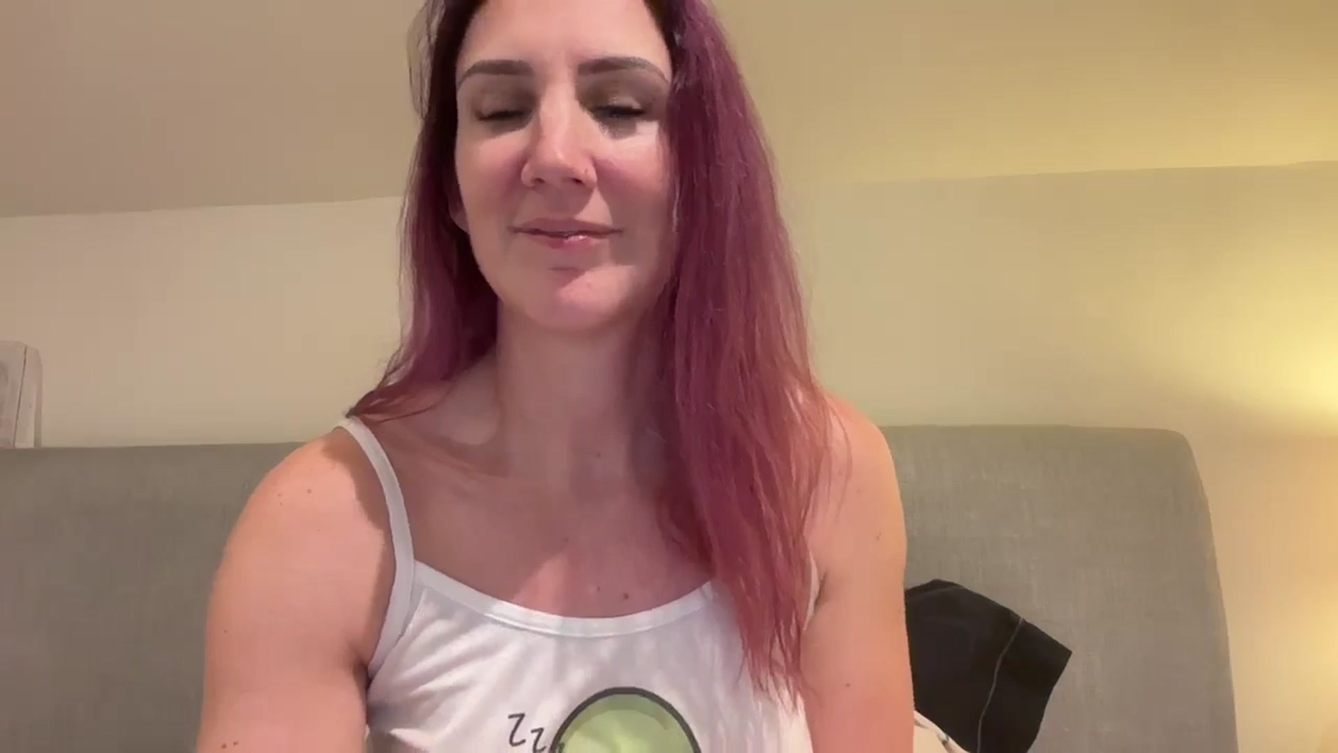 Gallery image thumbnail from Bellanoirxx's myfreecams stream on, 01/02/2026, 22:06 image 10 of 20