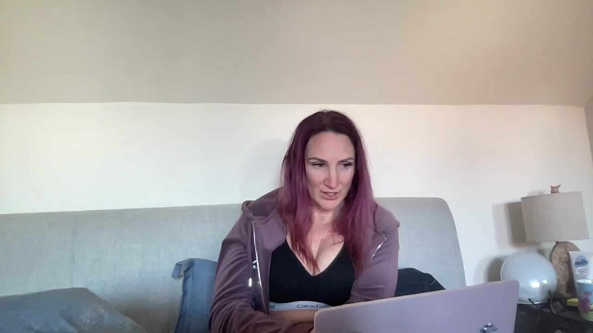 Gallery image thumbnail from Bellanoirxx's myfreecams stream on, 01/05/2026, 15:48 image 6 of 20
