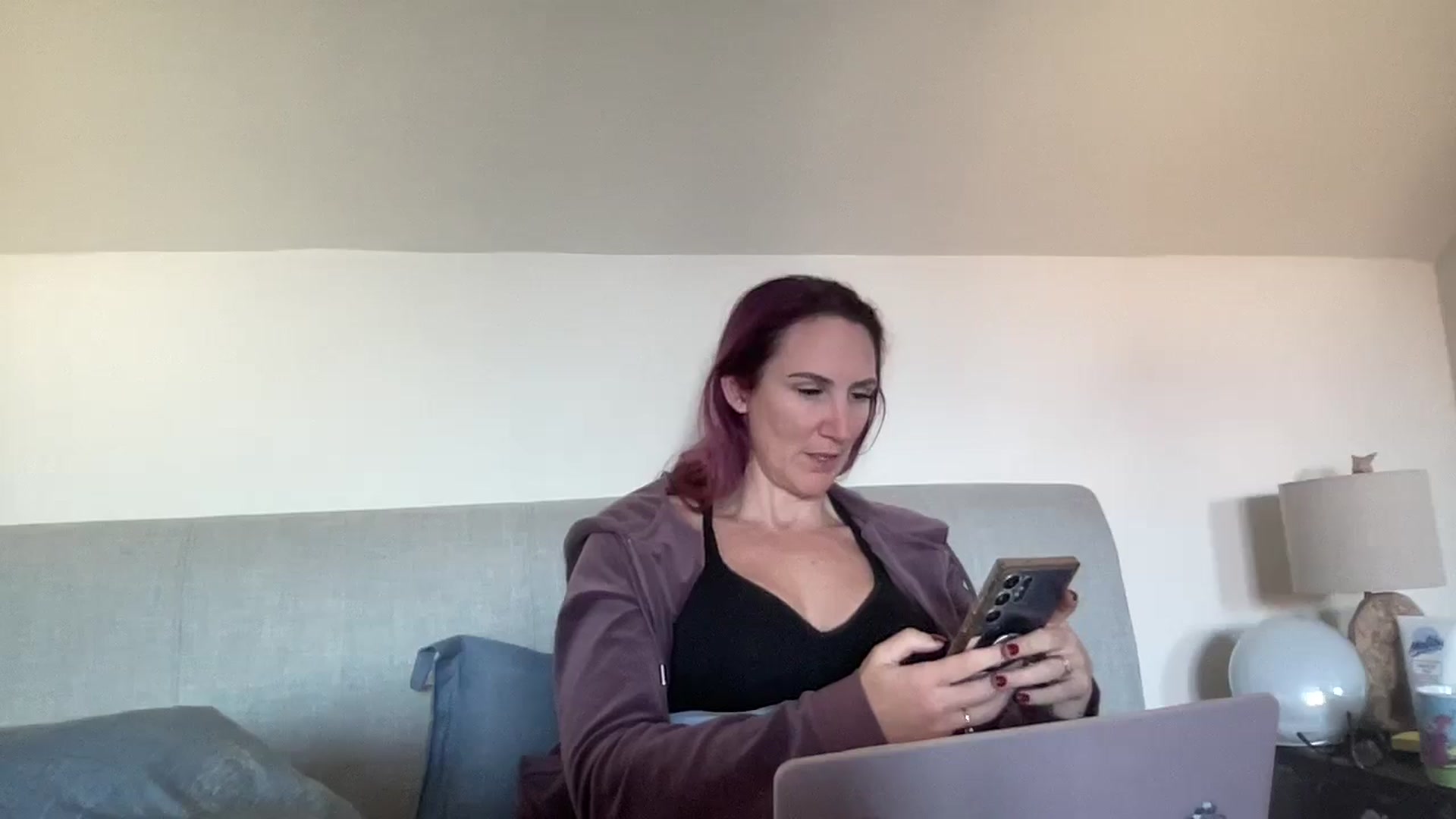 Gallery image thumbnail from Bellanoirxx's myfreecams stream on, 01/05/2026, 15:48 image 10 of 20