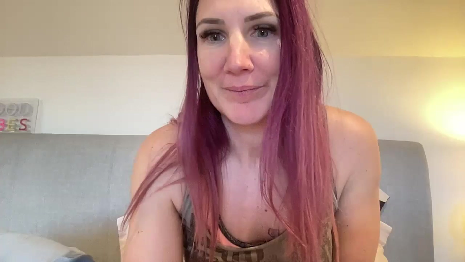 Gallery image thumbnail from Bellanoirxx's myfreecams stream on, 01/16/2026, 12:57 image 12 of 20