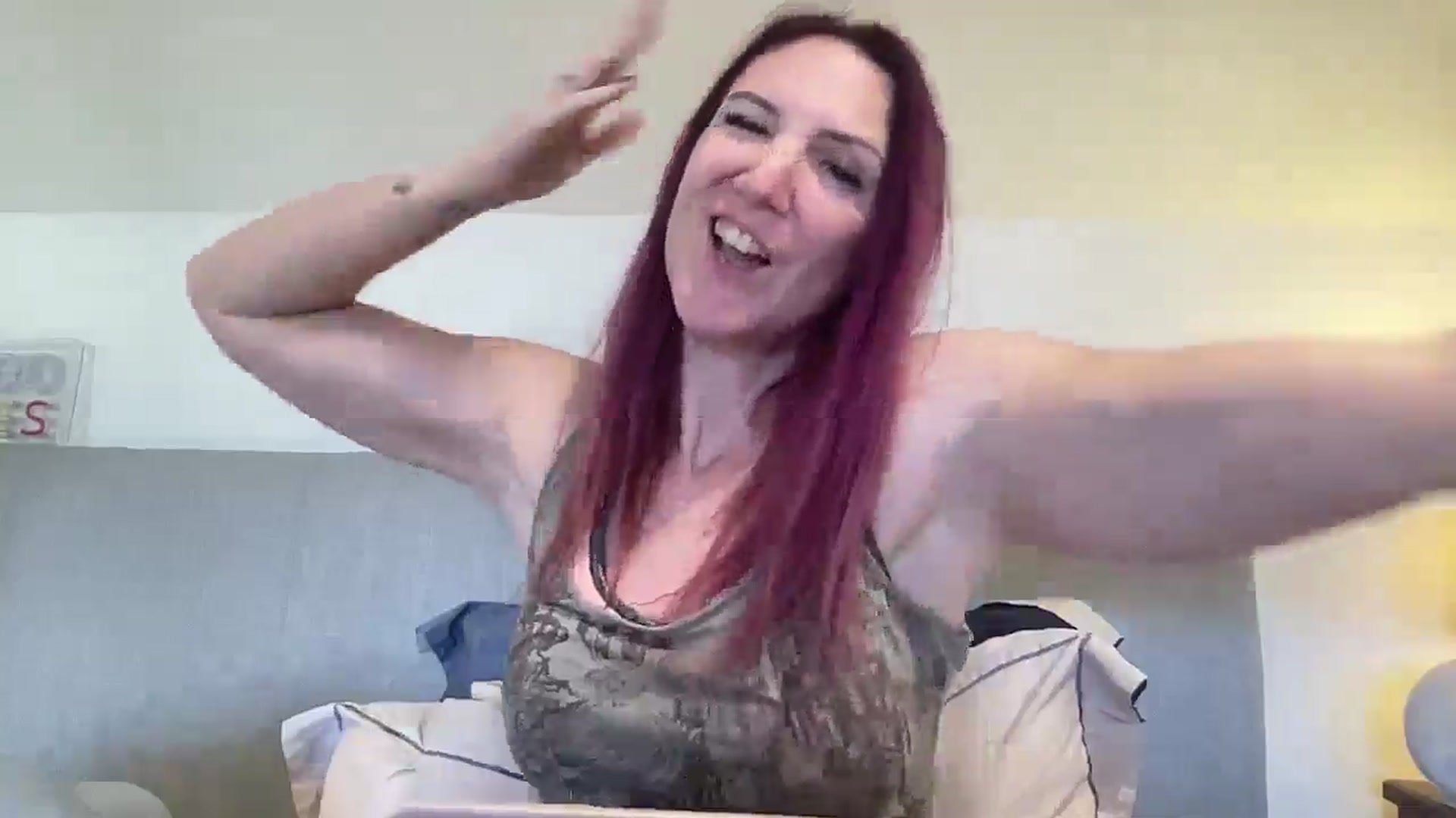 Gallery image thumbnail from Bellanoirxx's myfreecams stream on, 01/16/2026, 13:59 image 4 of 20