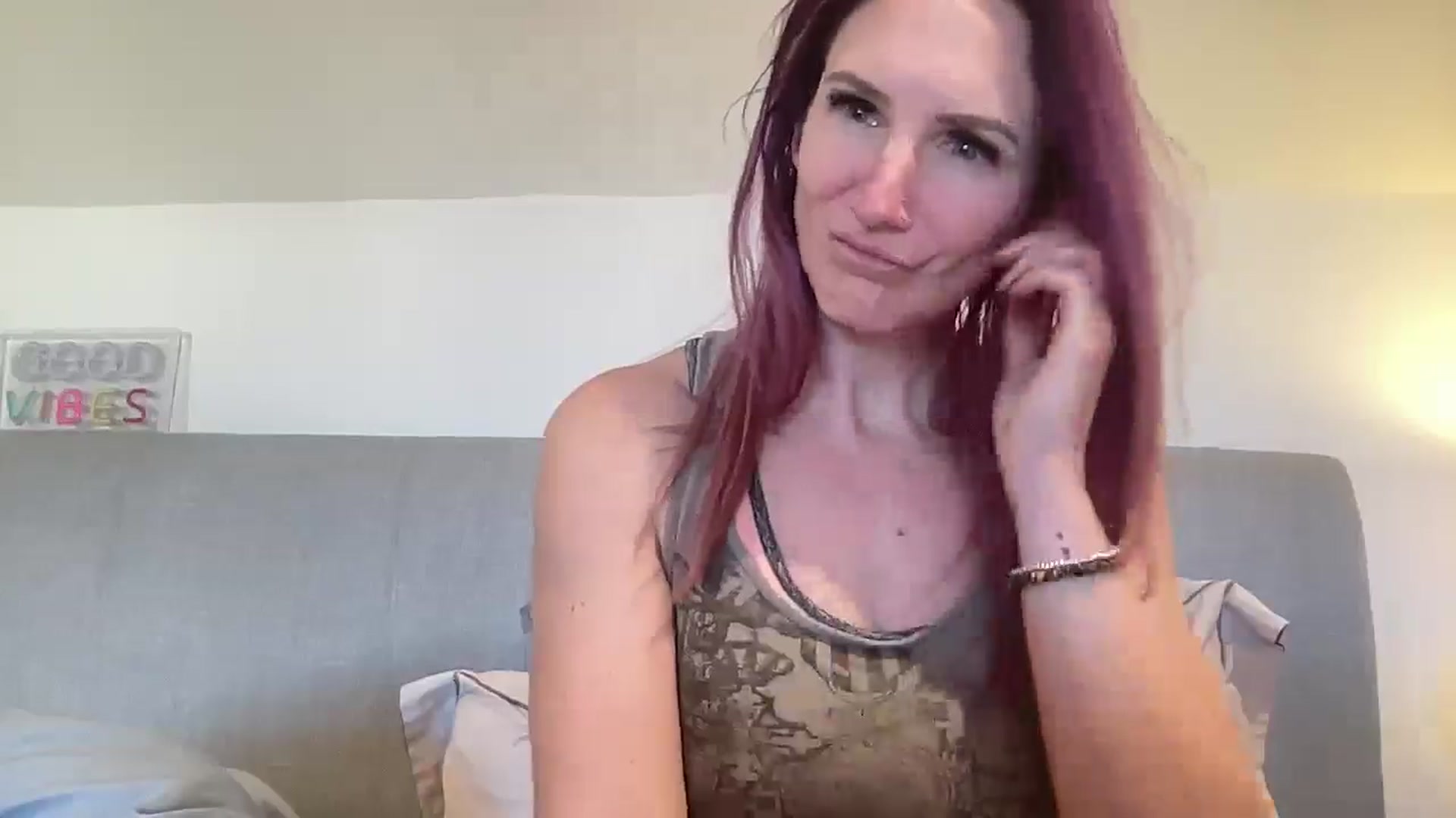 Gallery image thumbnail from Bellanoirxx's myfreecams stream on, 01/16/2026, 14:33 image 4 of 20