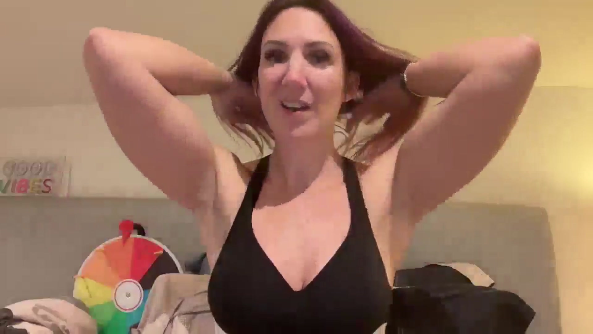 Gallery image thumbnail from Bellanoirxx's myfreecams stream on, 01/17/2026, 24:14 image 13 of 20
