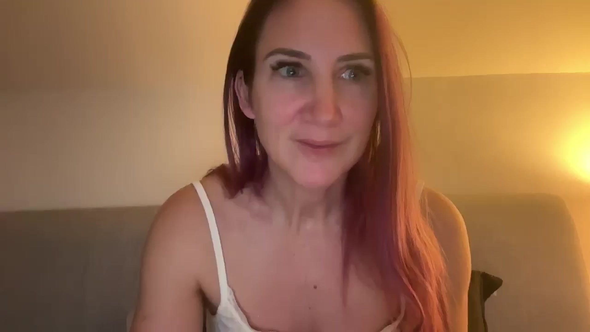 Gallery image thumbnail from Bellanoirxx's myfreecams stream on, 01/18/2026, 10:40 image 4 of 20