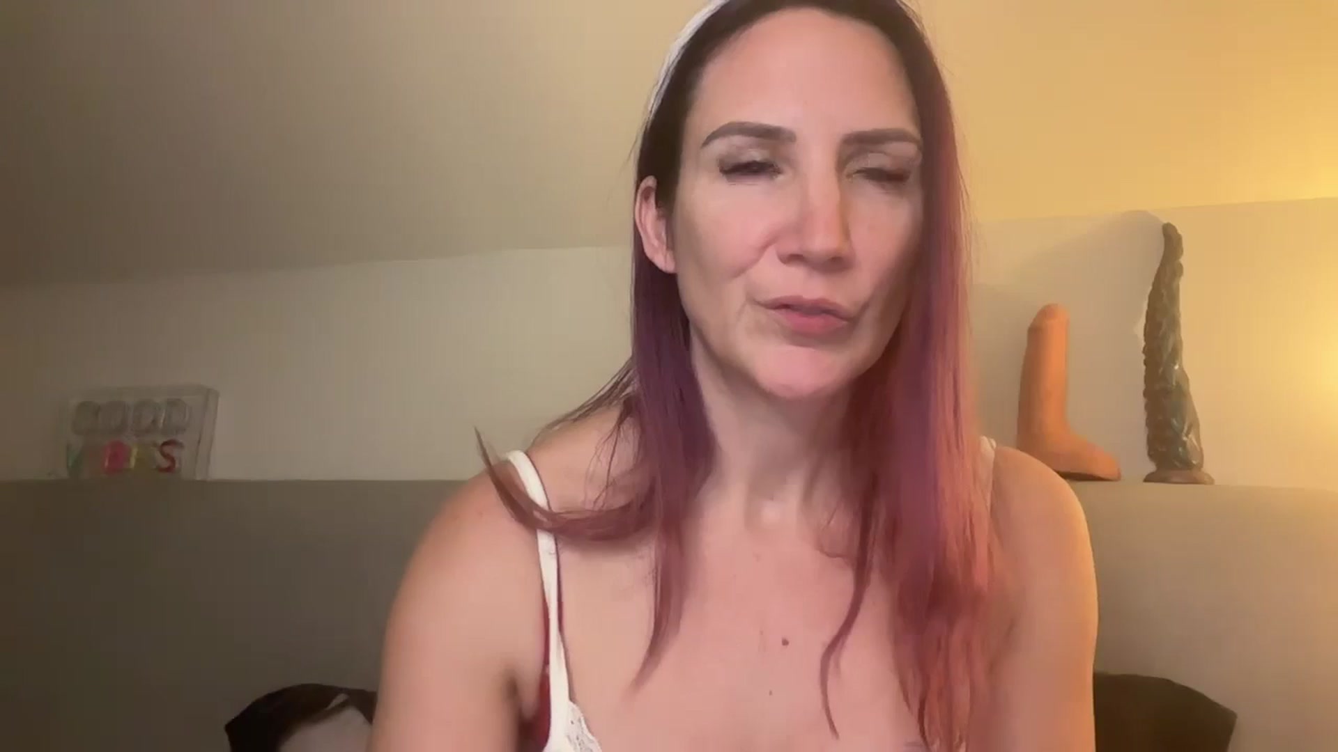 Gallery image thumbnail from Bellanoirxx's myfreecams stream on, 01/19/2026, 24:13 image 13 of 20