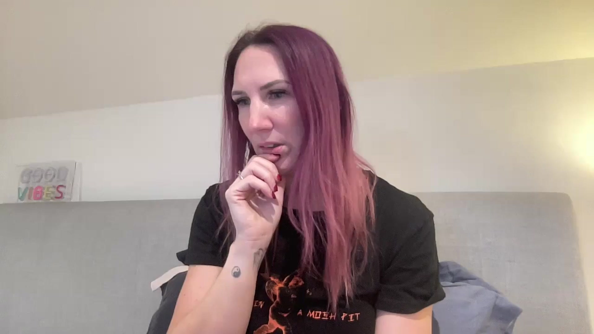 Gallery image thumbnail from Bellanoirxx's myfreecams stream on, 01/20/2026, 09:56 image 5 of 20
