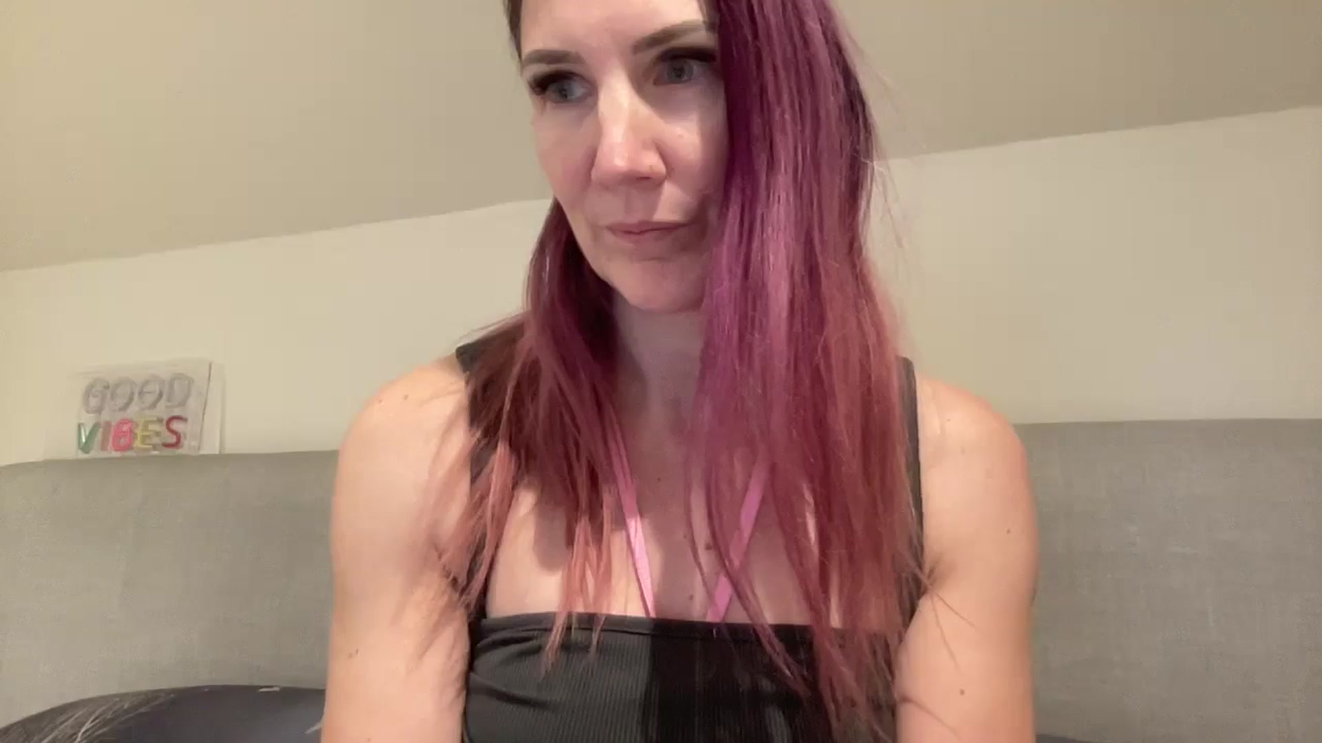 Gallery image thumbnail from Bellanoirxx's myfreecams stream on, 01/23/2026, 10:17 image 4 of 20