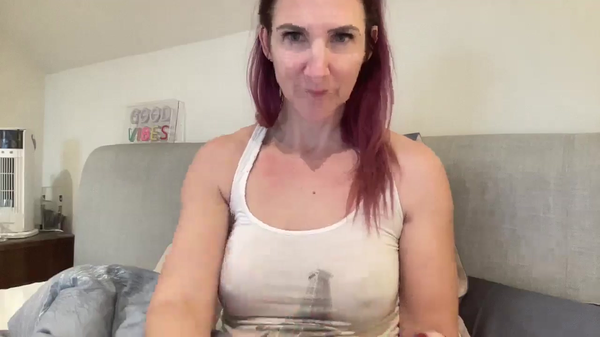 Gallery image thumbnail from Bellanoirxx's myfreecams stream on, 01/26/2026, 14:31 image 10 of 20