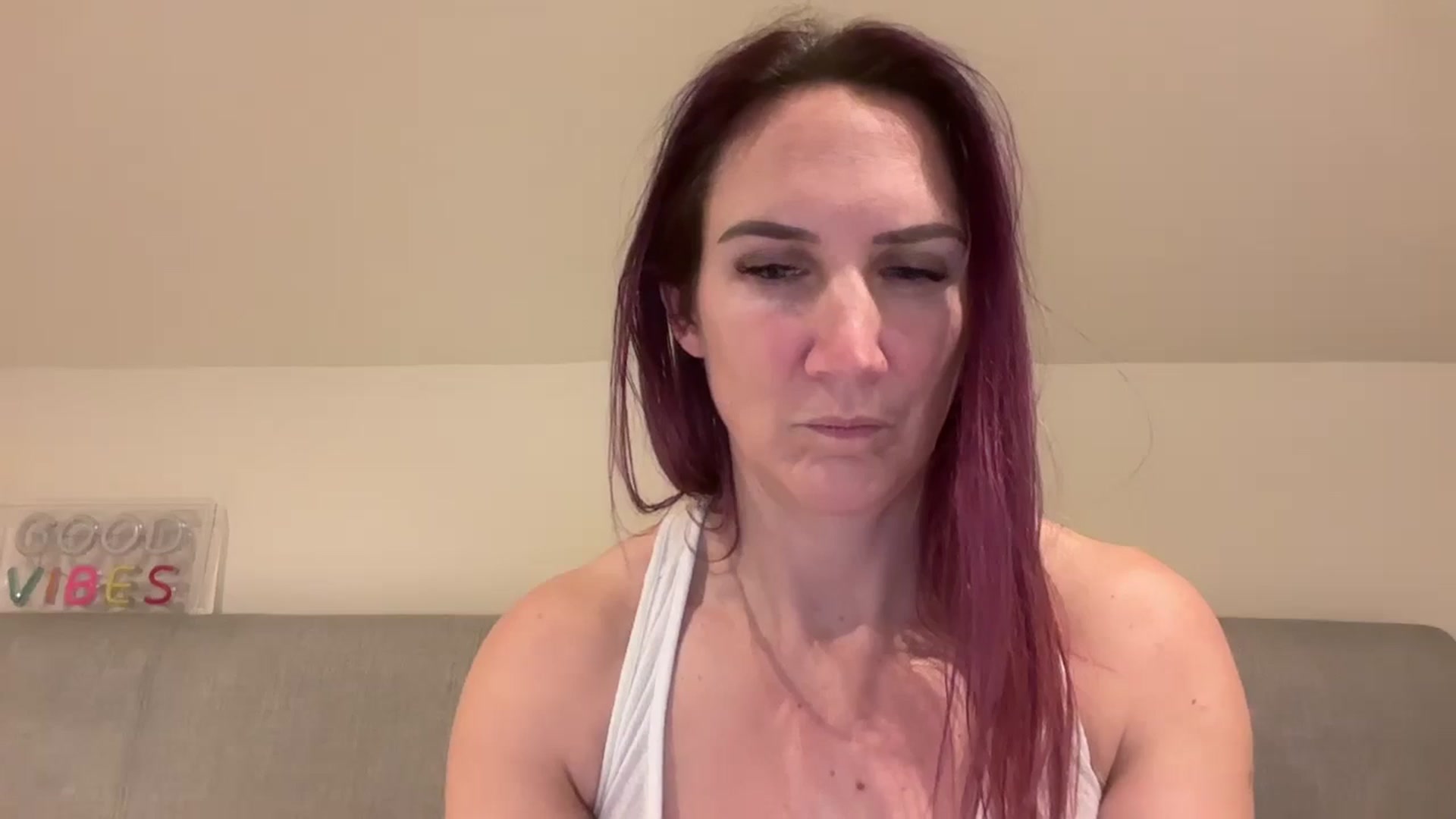 Gallery image thumbnail from Bellanoirxx's myfreecams stream on, 01/28/2026, 24:55 image 4 of 20
