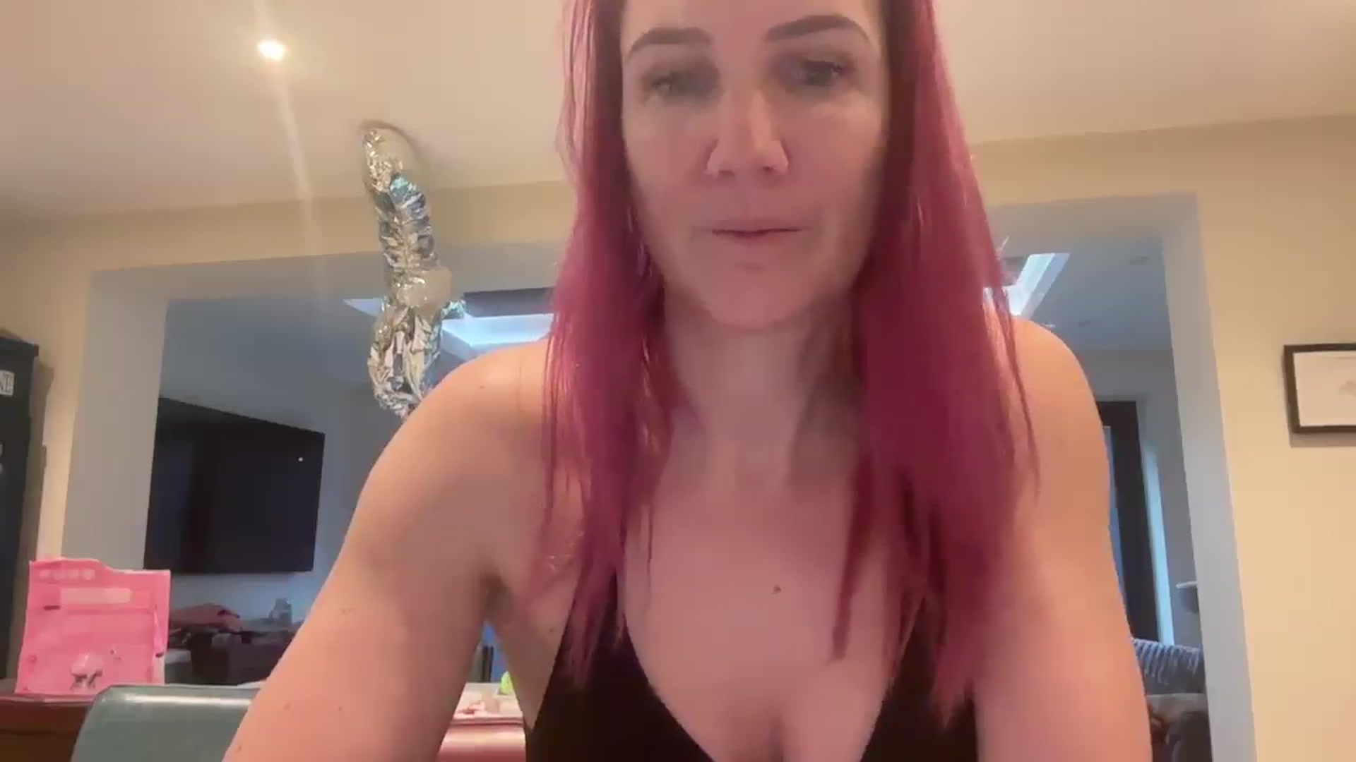 Gallery image thumbnail from Bellanoirxx's myfreecams stream on, 02/04/2026, 09:20 image 19 of 20